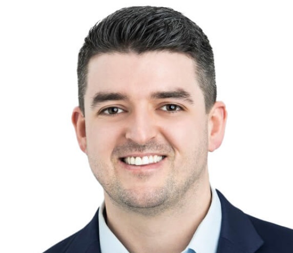 Derek DeLaura (Friedman Real Estate)