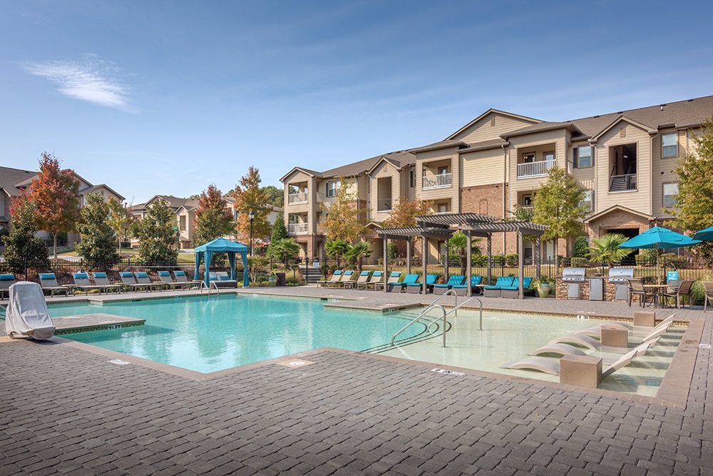 South Carolina Private Equity Firm Picks Up Mooresville Apartment Complex