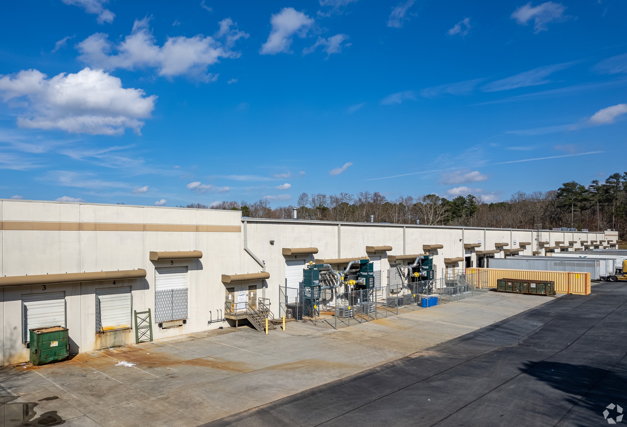 Hartz Mountain acquired this industrial building in Kennesaw, Georgia, from Clarion Partners. (CoStar)