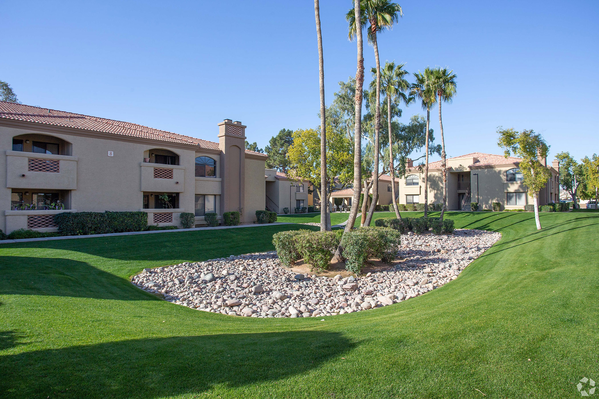La Serena apartments, renamed Rise Suncrest by the buyer, was built in 1988. (CoStar)