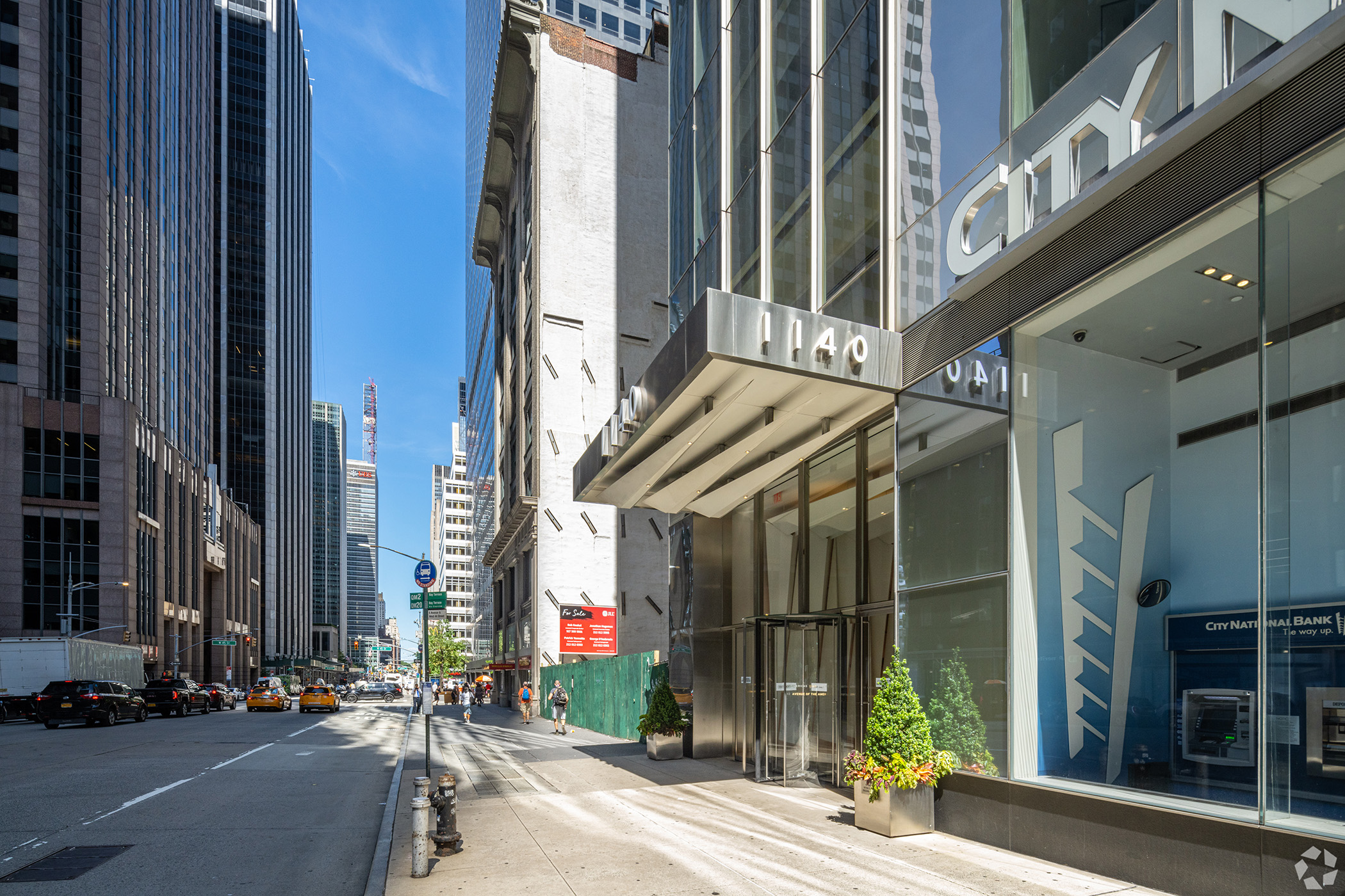 Among new initiatives in which New York City REIT would like to invest is expanding its co-working office space business it launched at 1140 Avenue of the Americas in New York. (CoStar)