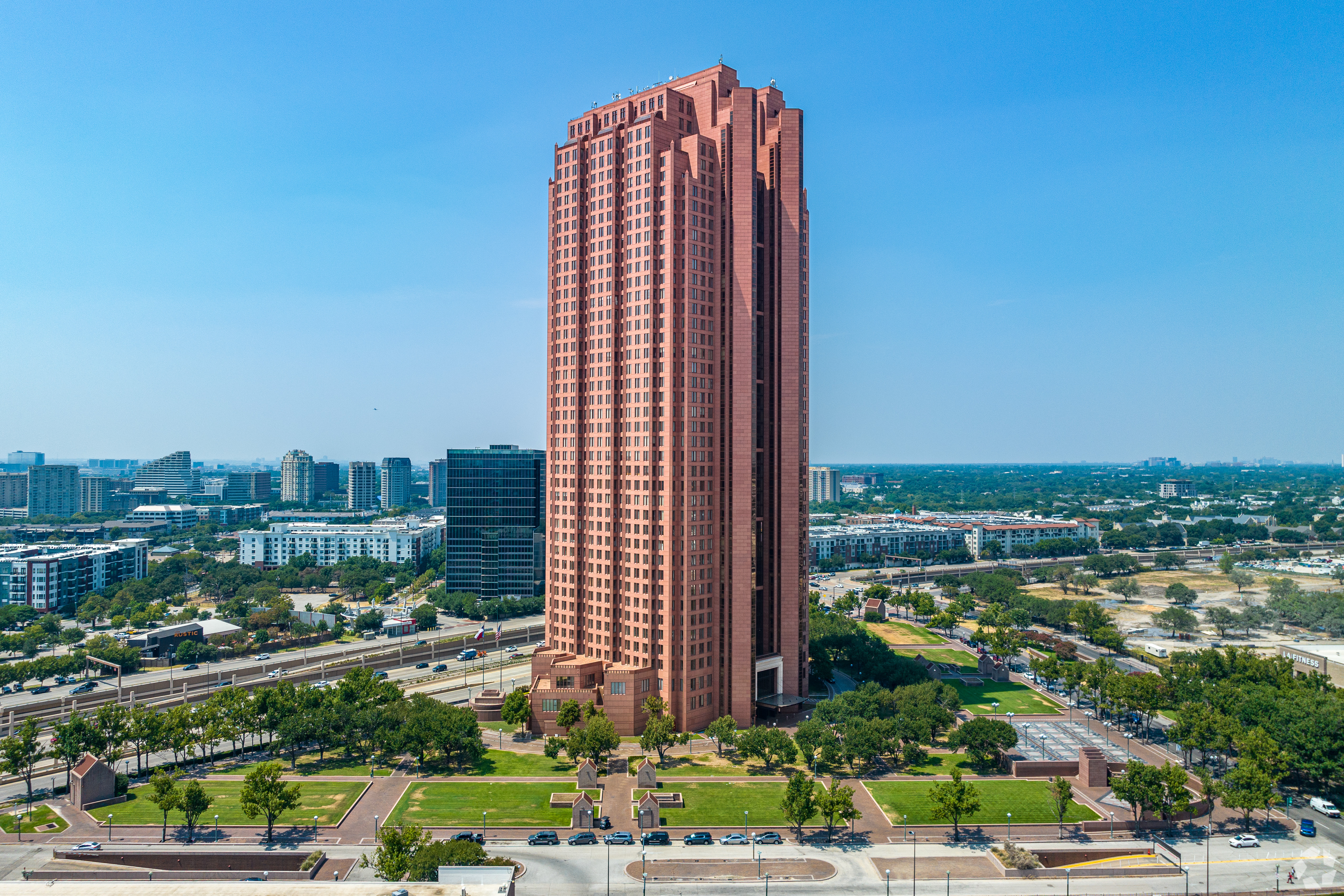 Cityplace Tower, a 42-story, 1.35 million-square-foot office tower, is owned by NexPoint and is where Neiman Marcus opened a new headquarters hub about two years ago. (Mike Healey/CoStar)
