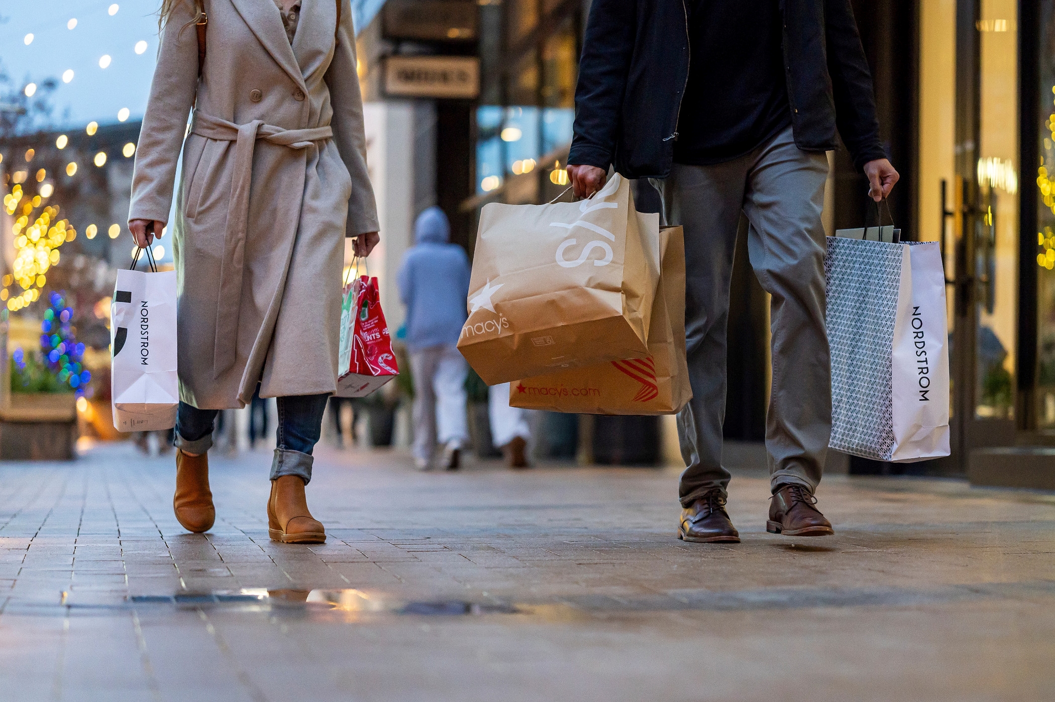 Consumer spending remained strong in the fourth quarter of 2024, even as annual growth in the overall U.S. economy slowed to 2.3%, according to the Commerce Department. (Getty Images)