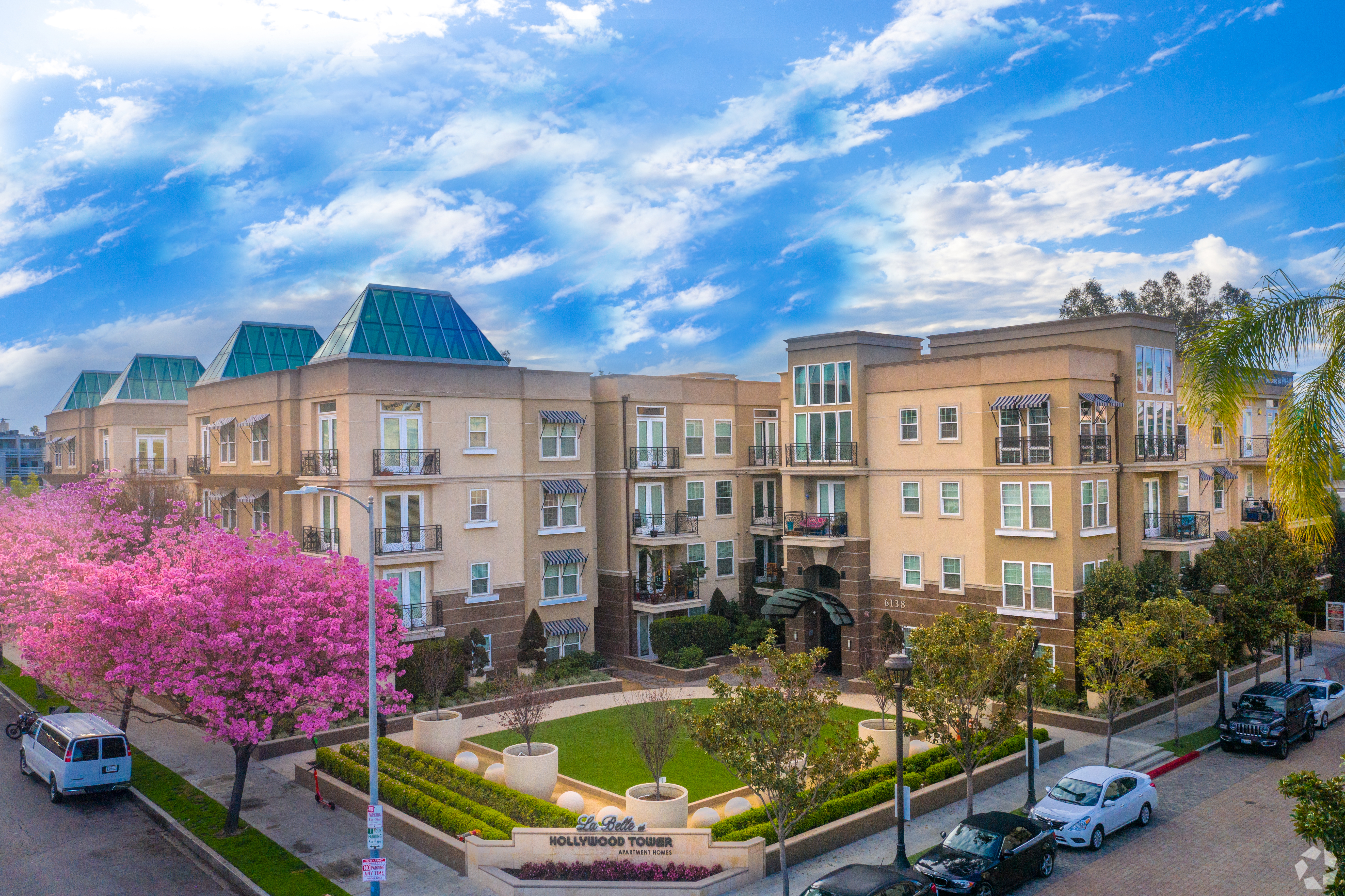 Friedkin Property Group purchased the La Belle at Hollywood Tower apartments from LaSalle Investment Management for $52 million. (CoStar)