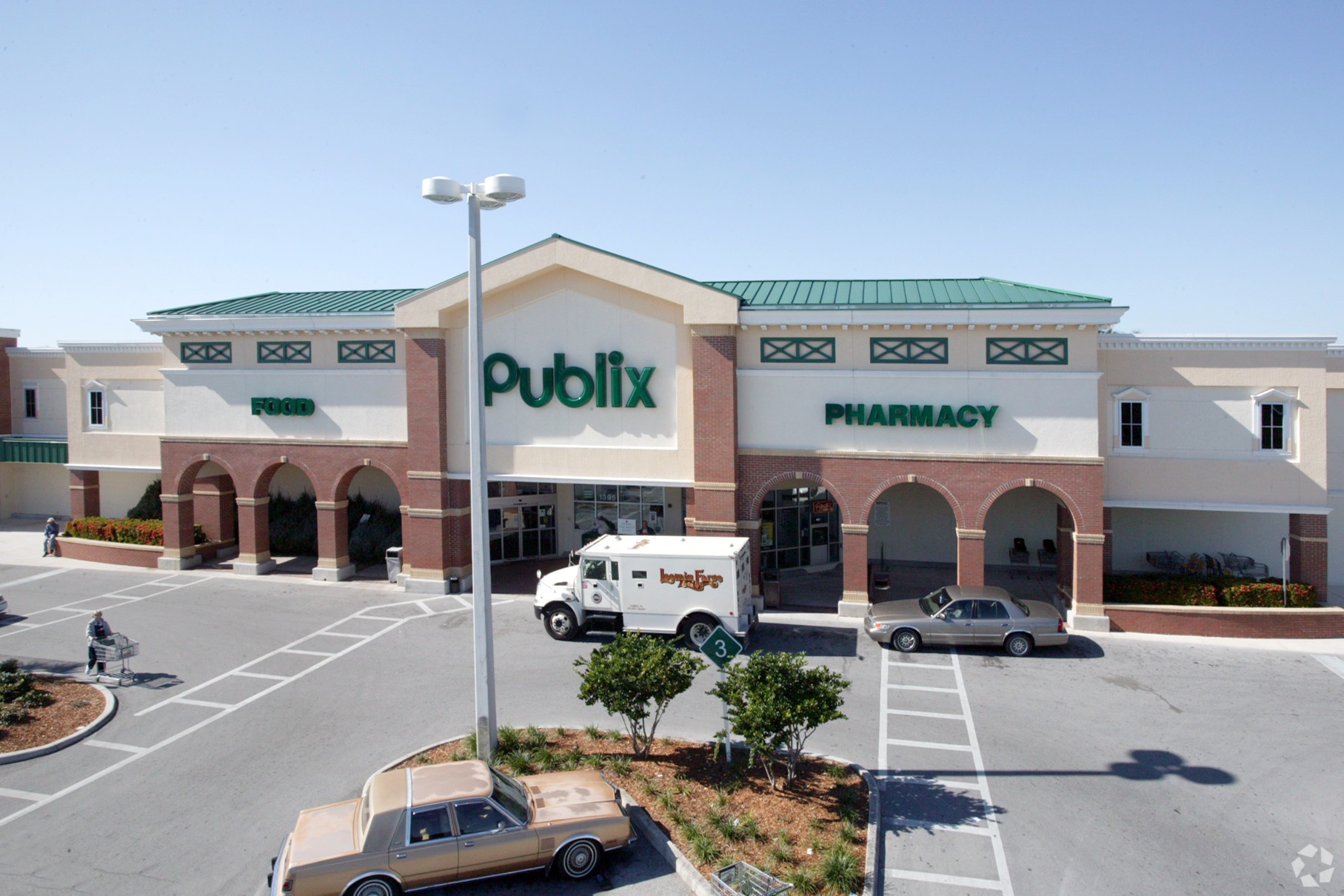 Publix Snags Miami Retail Center, Land for New Store