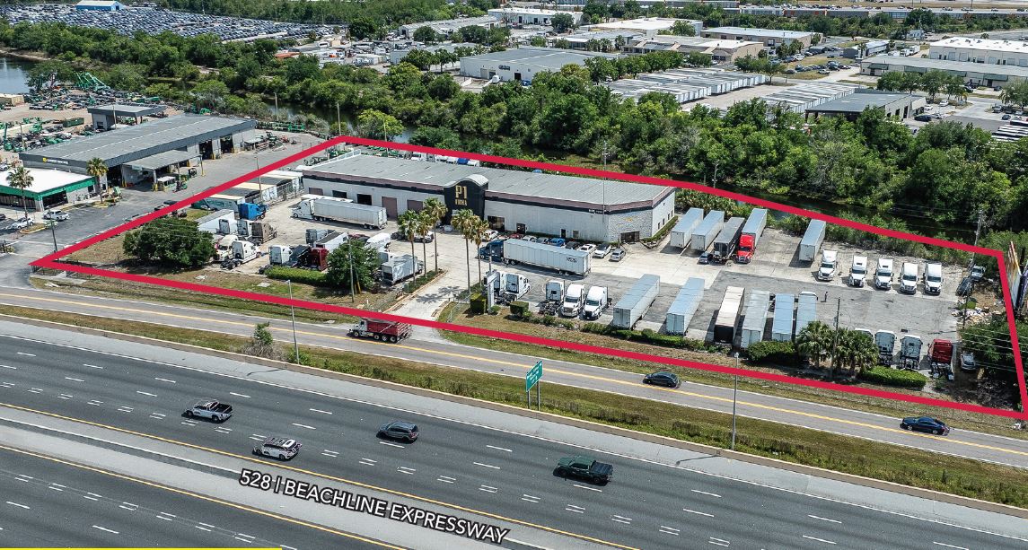Current tenants of this warehouse include EagleRider, a motorcycle rental company. (CoStar)
