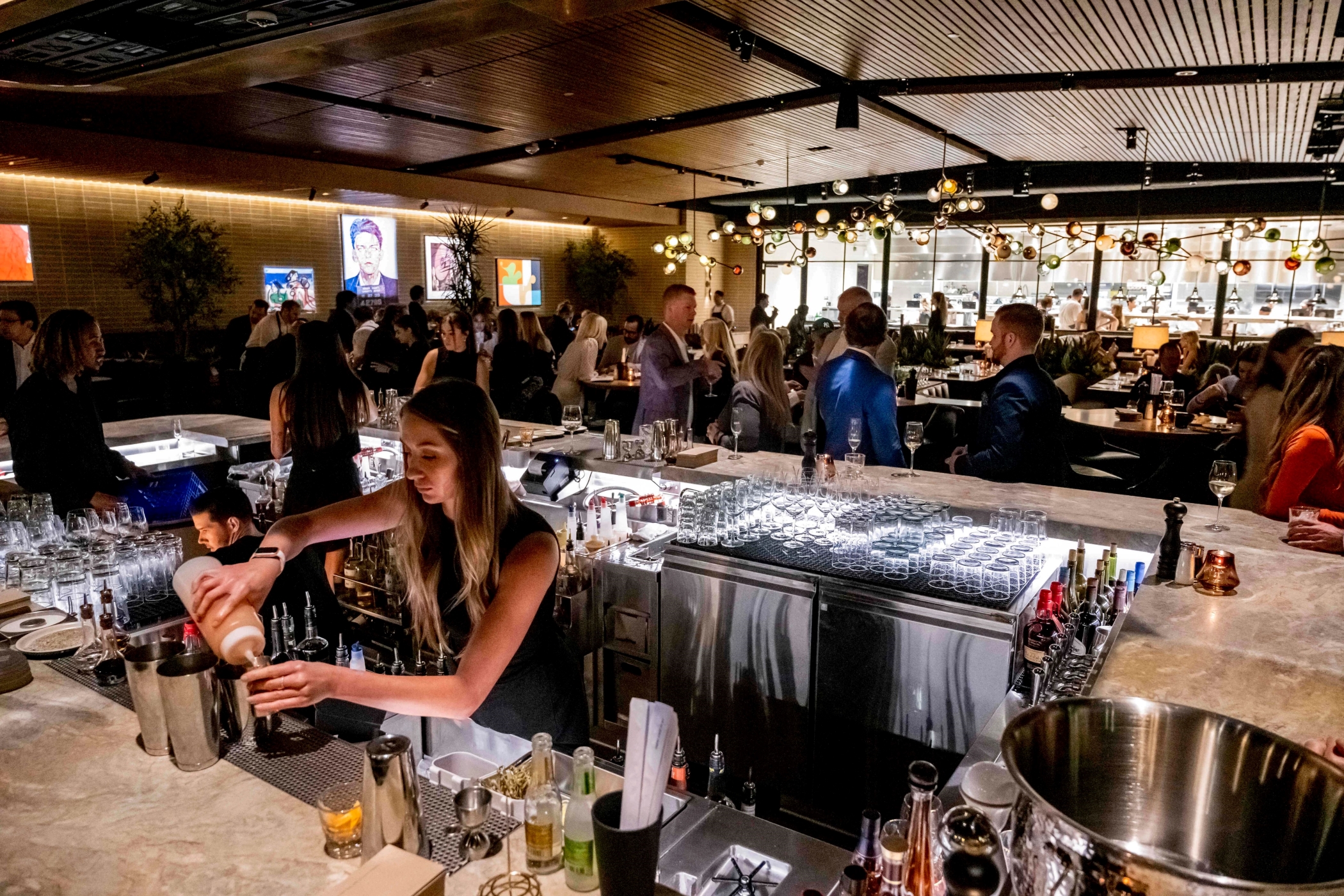 Restaurants and bars were among notable March gainers as U.S. retail and food service spending increased 0.7% from the prior month and rose 4% from a year earlier, the Commerce Department reported. (Getty Images)