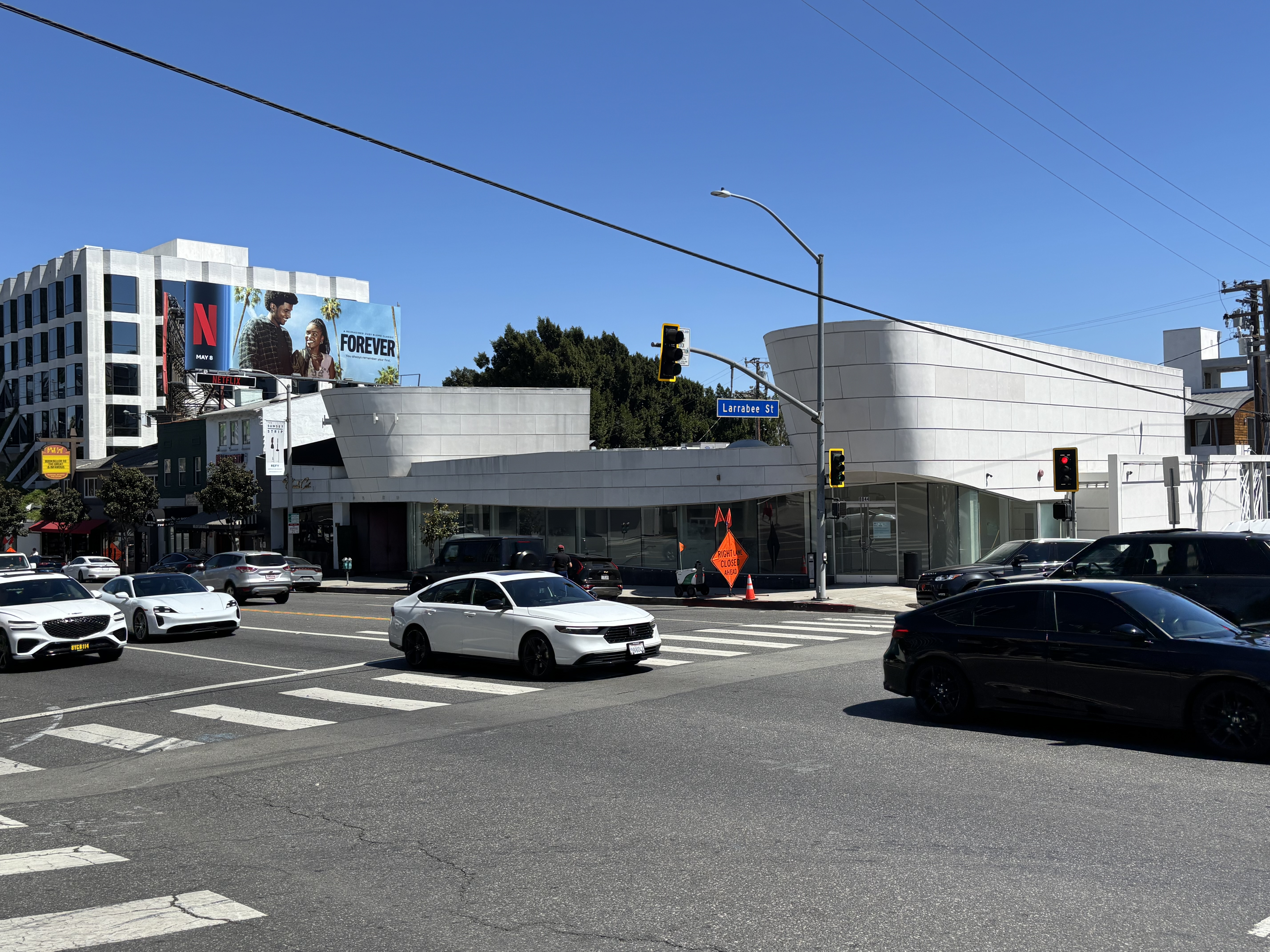 New owners plan to redevelop the property at Sunset Boulevard and Larrabee Street in West Hollywood, California. (Brannon Boswell/CoStar)