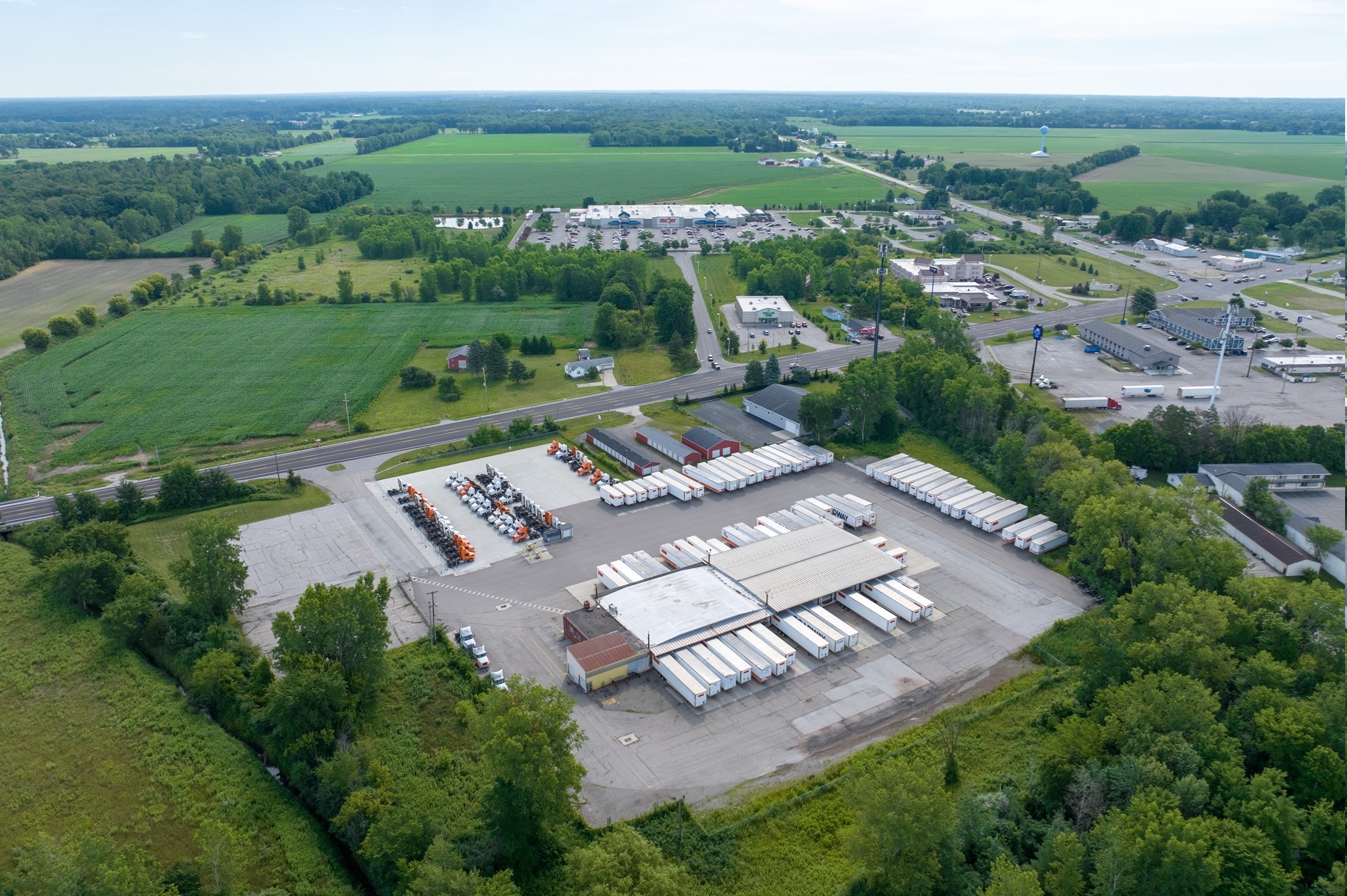 This former Yellow truck terminal near Saginaw, Michigan, will be included in an upcoming auction run by CBRE. (CoStar)