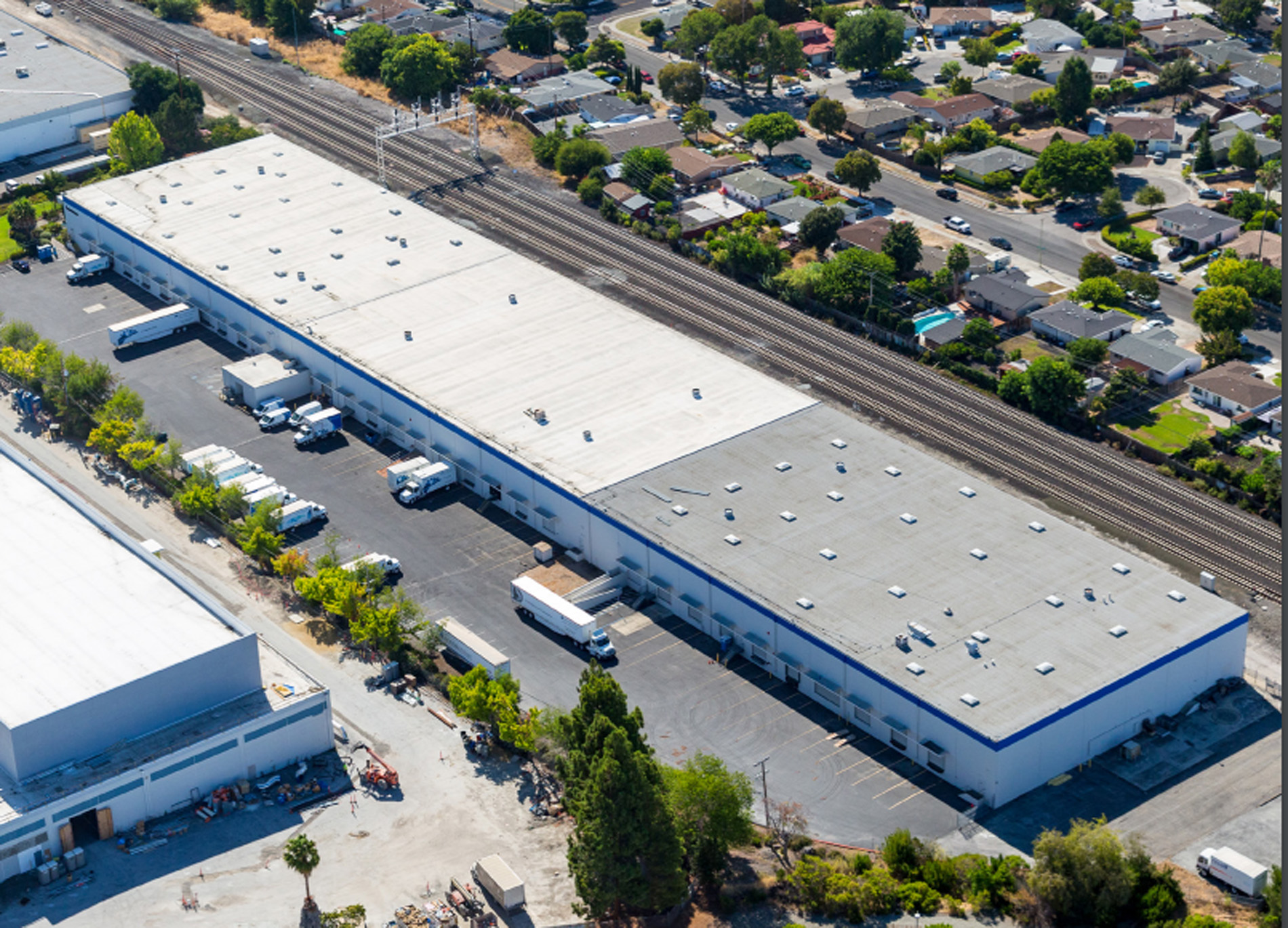 RoboticAssisted Surgery Pioneer Leases Sunnyvale Warehouse