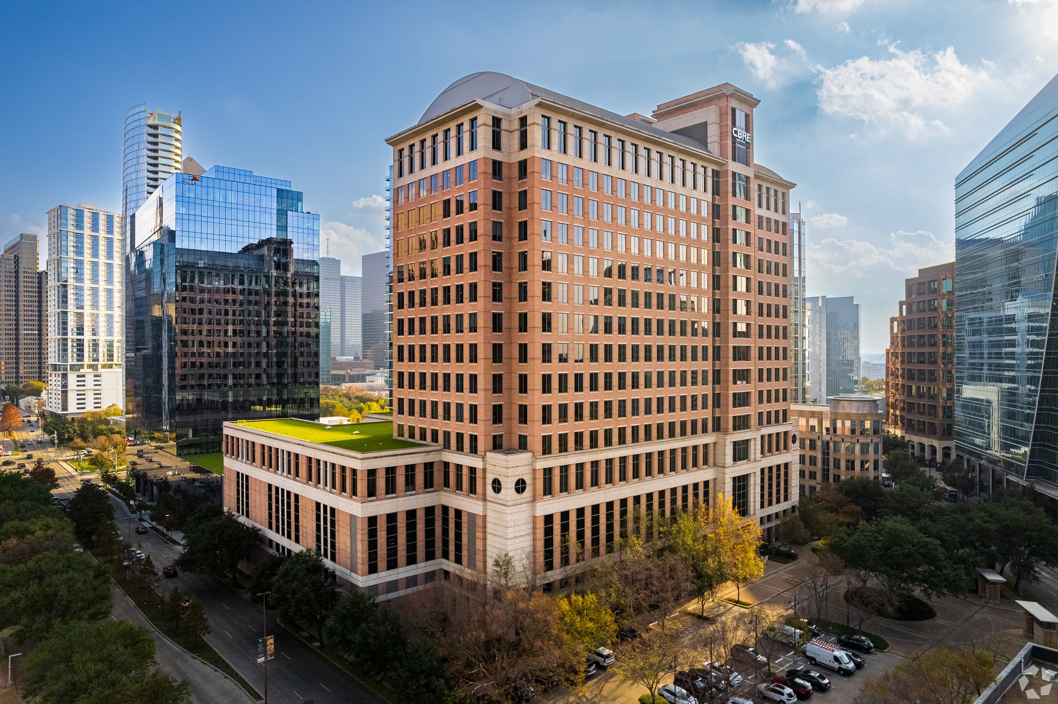 CBRE, based in Dallas, plans to reduce its headcount by undisclosed amount as part of $400 million in cost cuts. (Adnan Jebbeh/CoStar)