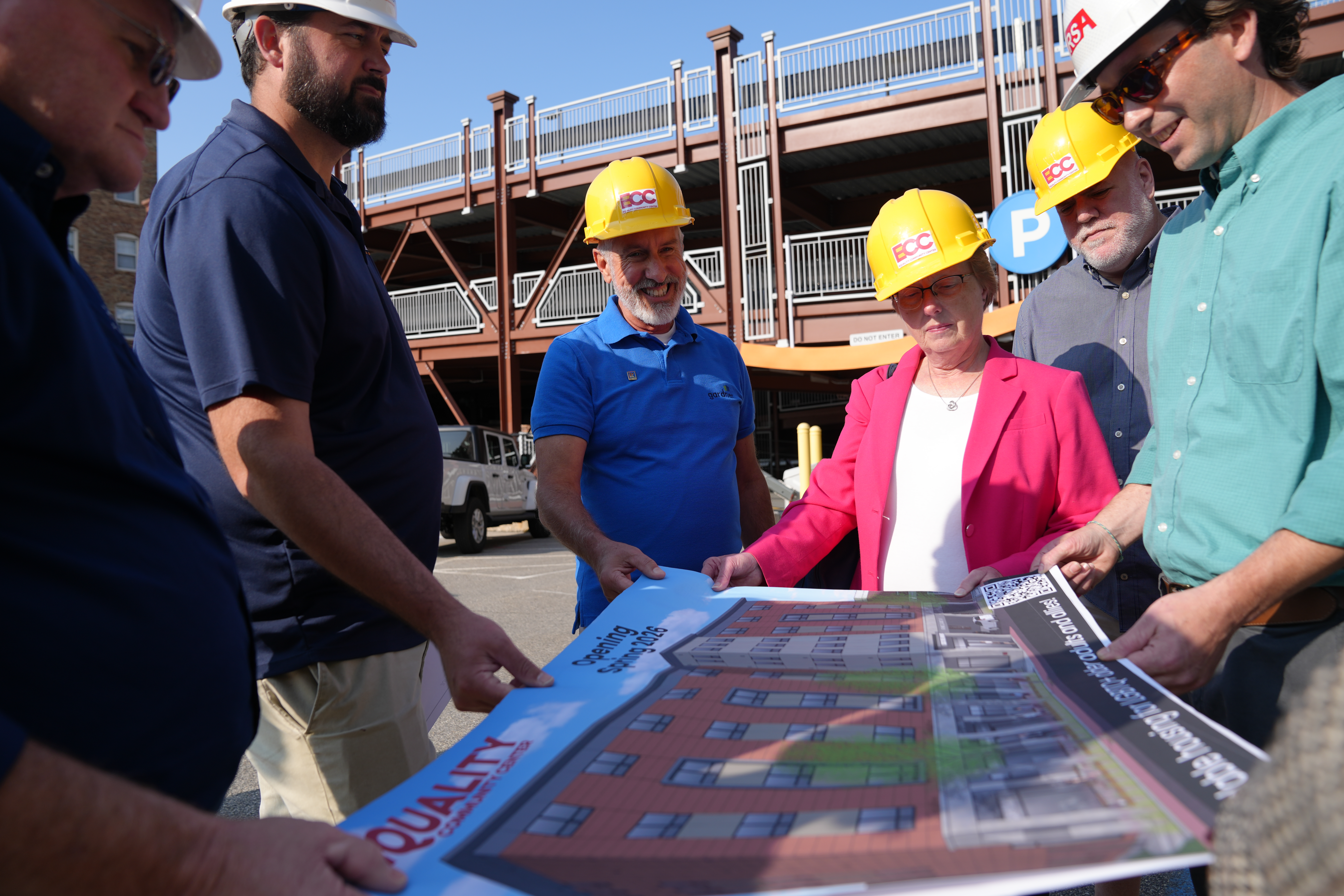The National Association of Realtors will honor five members, including Ed Gardner of Gardner Real Estate Group, center, for supporting their communities. (NAR)