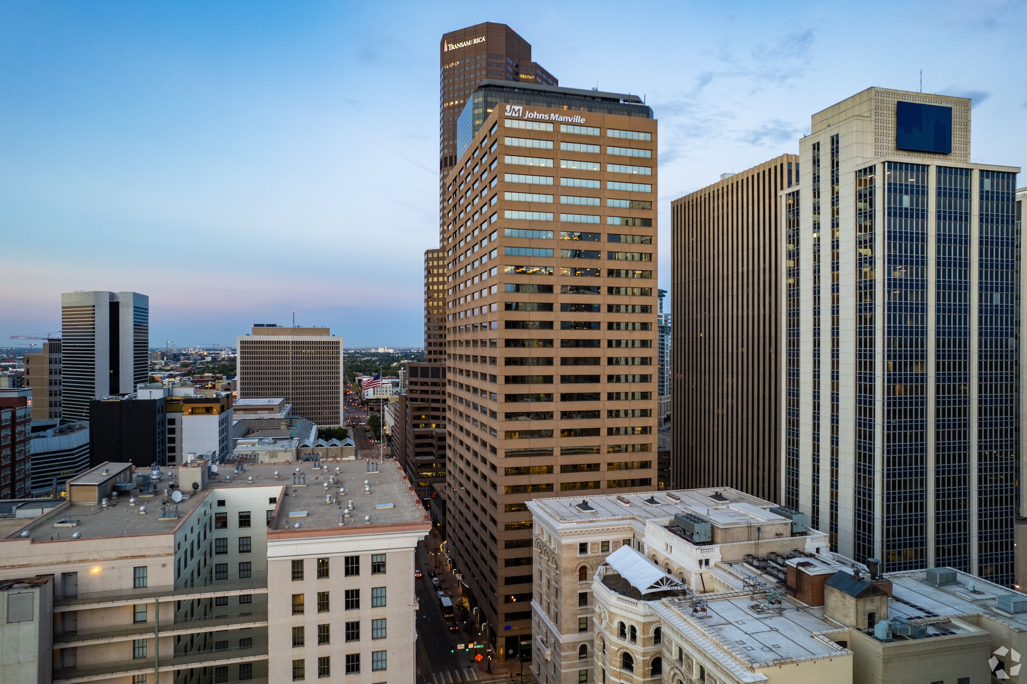 Global manufacturer Johns Manville has extended its lease for space in its namesake tower in downtown Denver for another decade. (CoStar) 