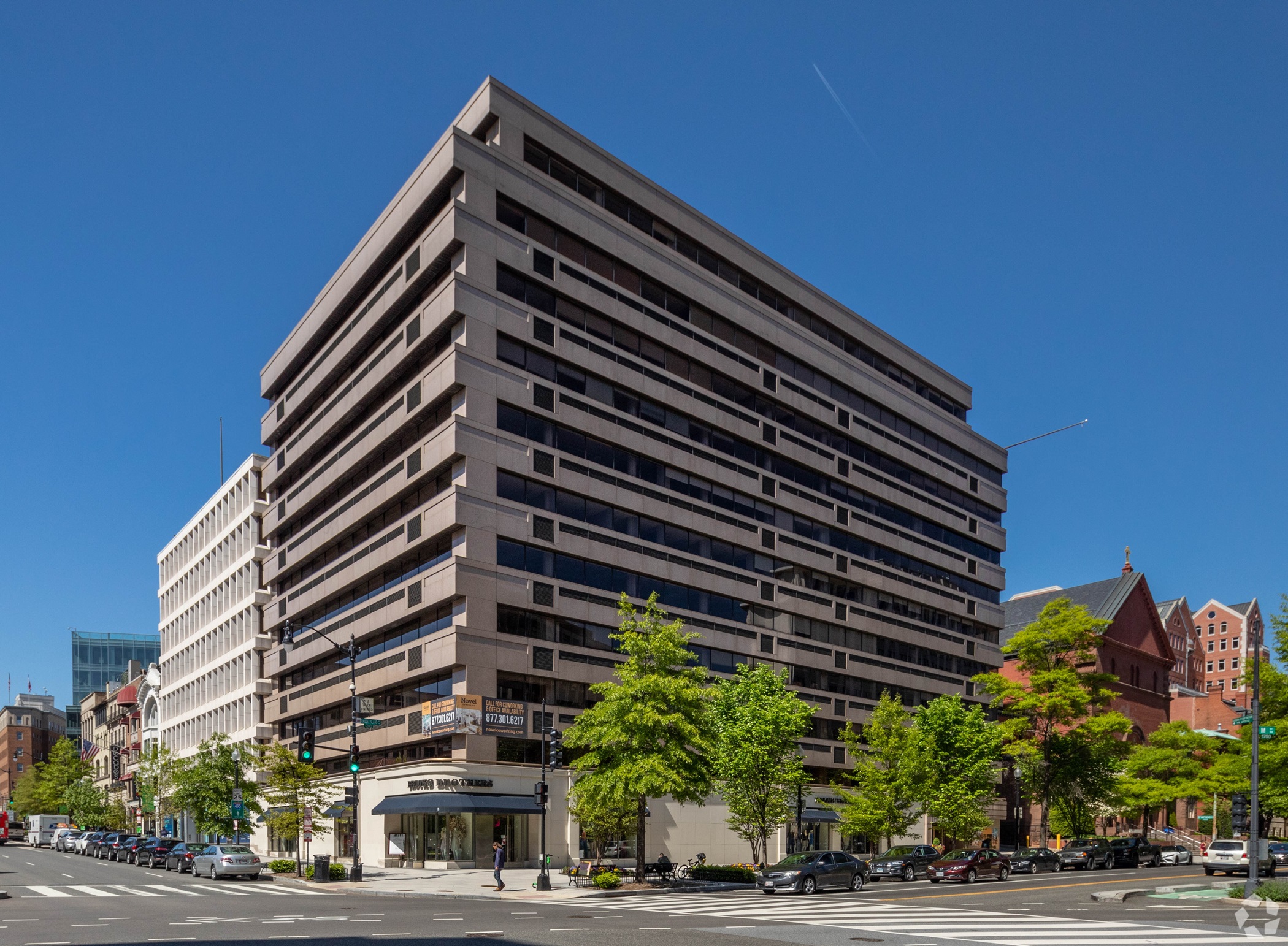 The Longfellow Building, an office tower in Washington's Dupont Circle district, will be converted to a 160-unit apartment property. (CoStar)