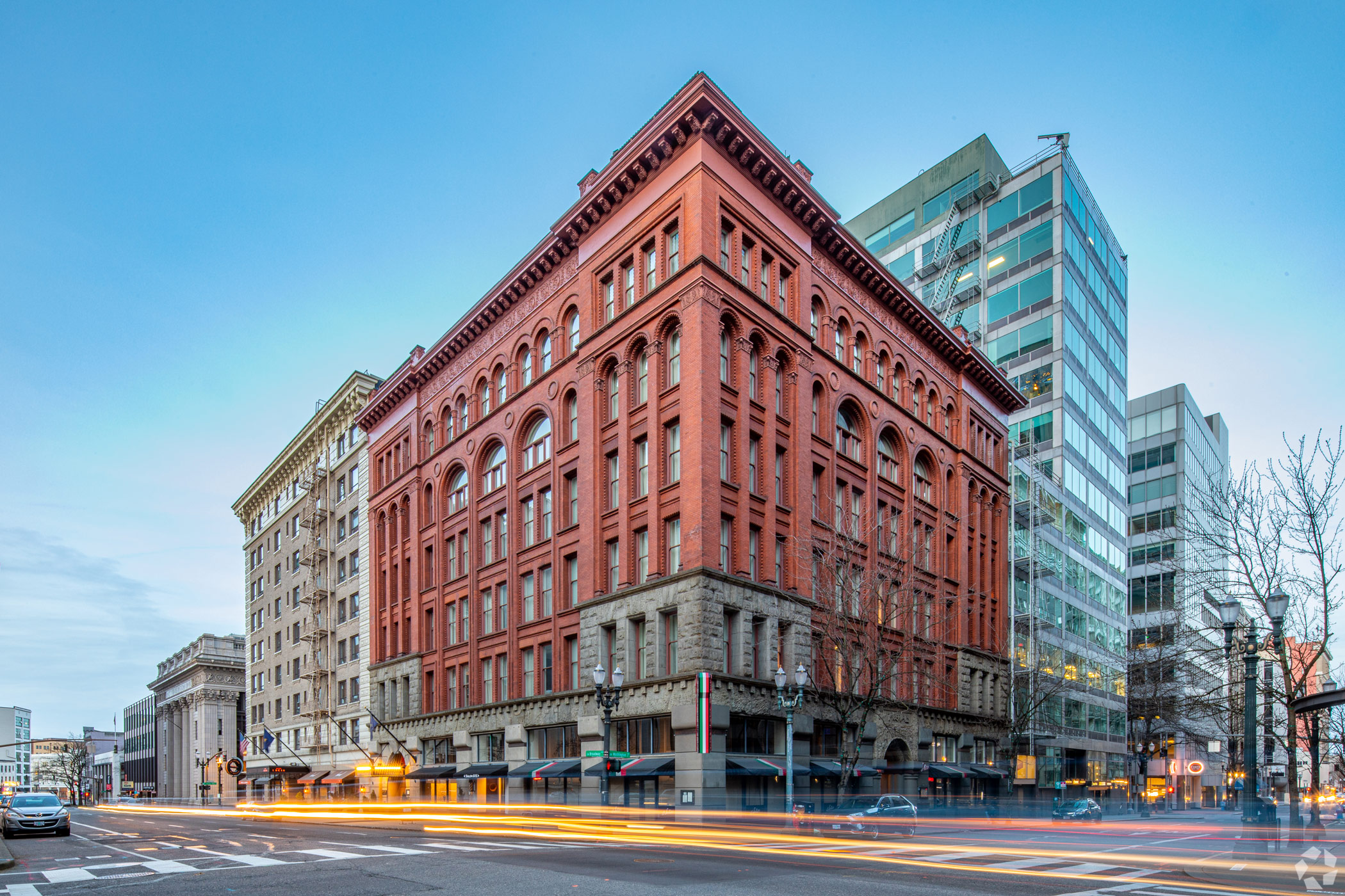 Pebblebrook Hotel Trust recently sold the Kimpton Hotel Vintage Portland for $32.9 million. The hotel REIT has sold several hotels during the third quarter. (CoStar)