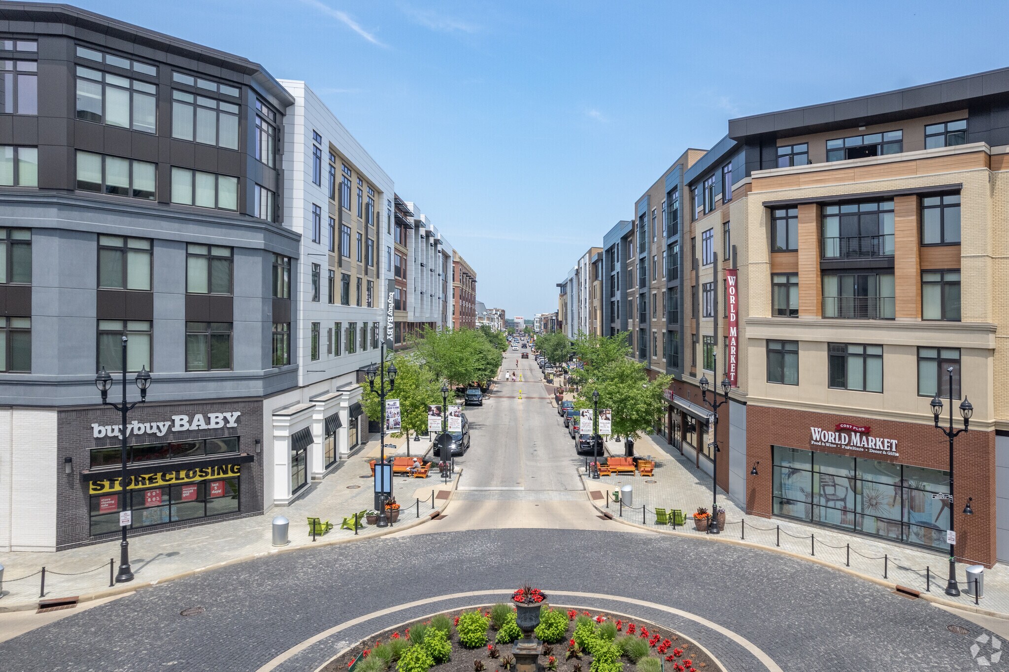 L.L. Bean will open a new location at Crocker Park this fall. The national retailer has leased the former buybuyBABY space along Market Street in the Westlake, Ohio mixed-use development. (CoStar)