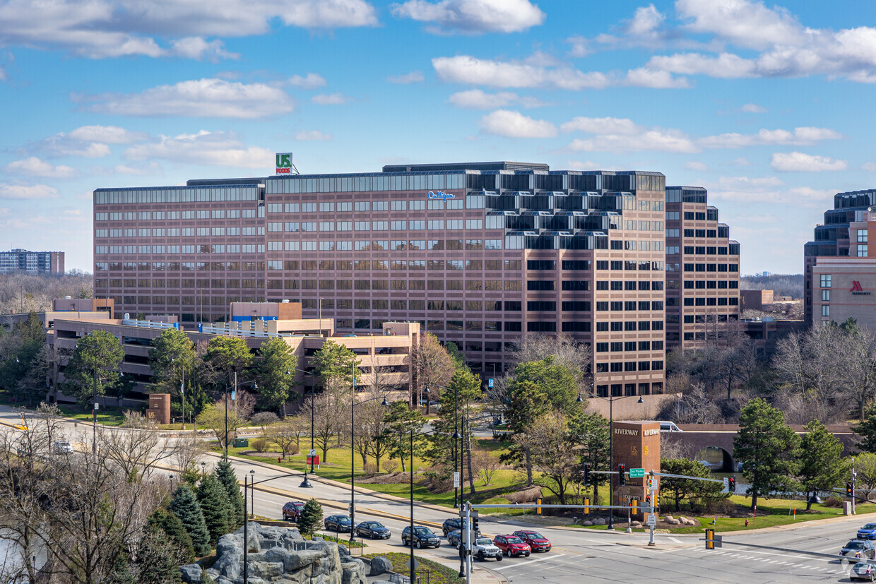 The Riverway office complex in Rosemont, Illinois, is for sale. (Jon Song/CoStar)