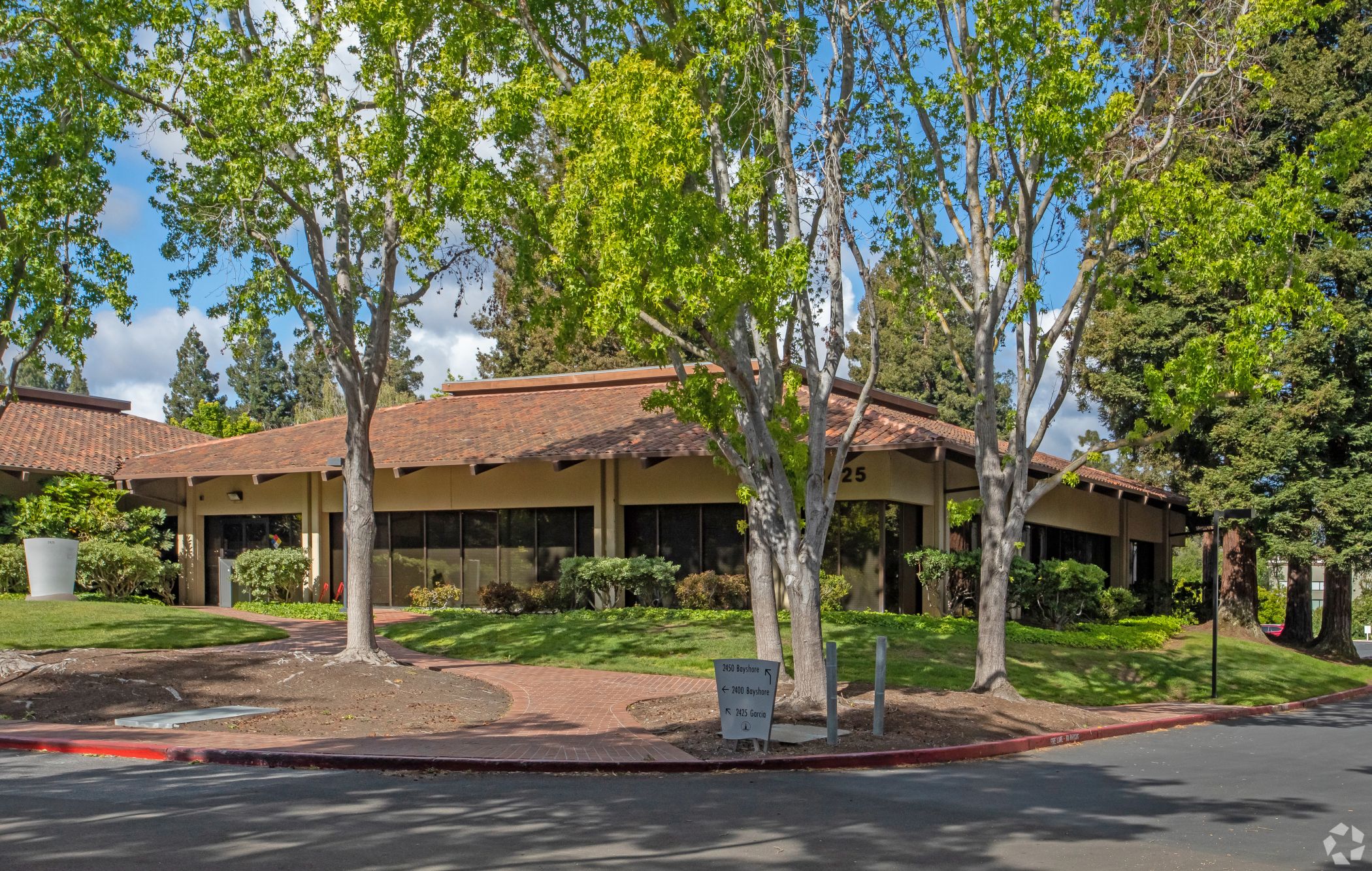 The property at 2425 Garcia Ave. is part of a three-building office-flex campus that once housed Google and was purchased by Blox Ventures. (CoStar) 