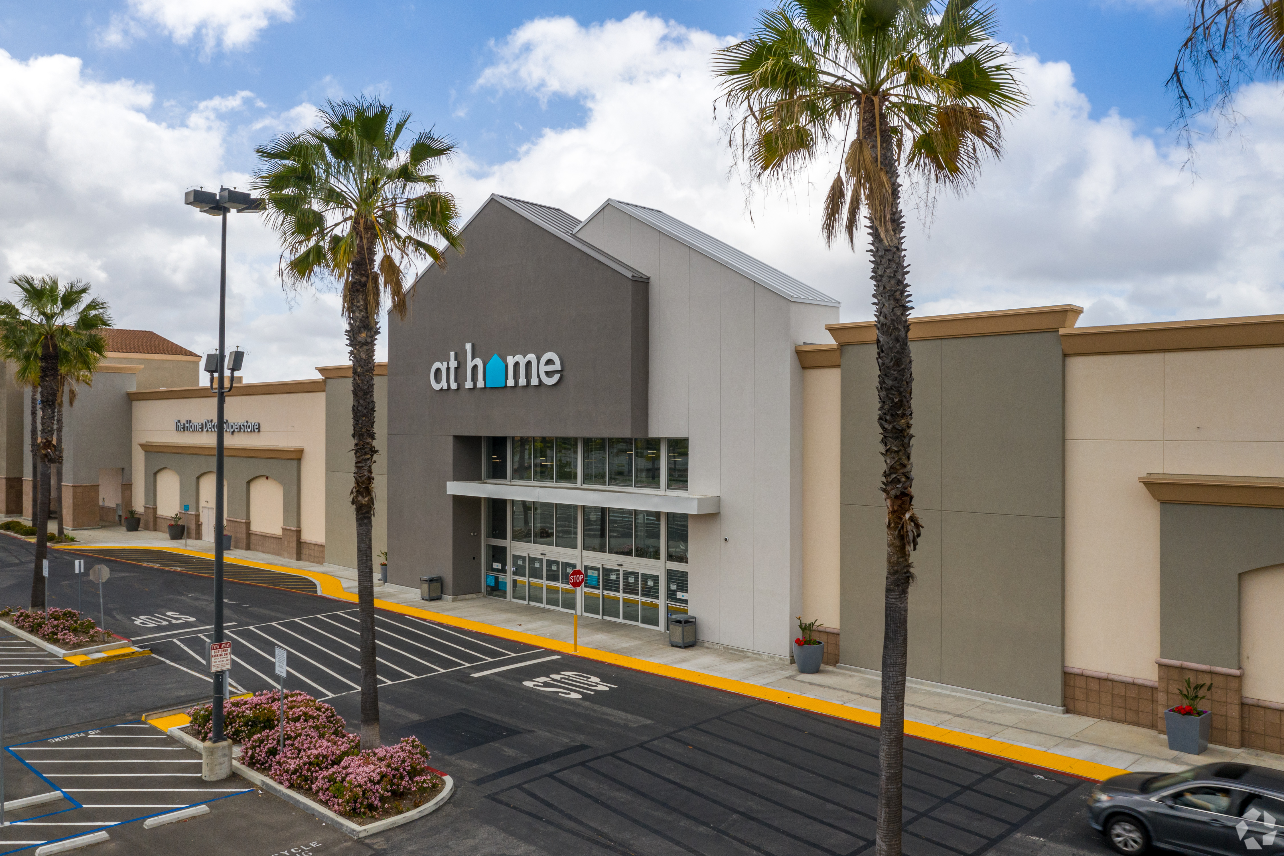 This At Home store in Foothill Ranch, California, is one of the 26 stores the retailer plans to close as part of its Chapter 11 bankruptcy proceedings. (CoStar)
