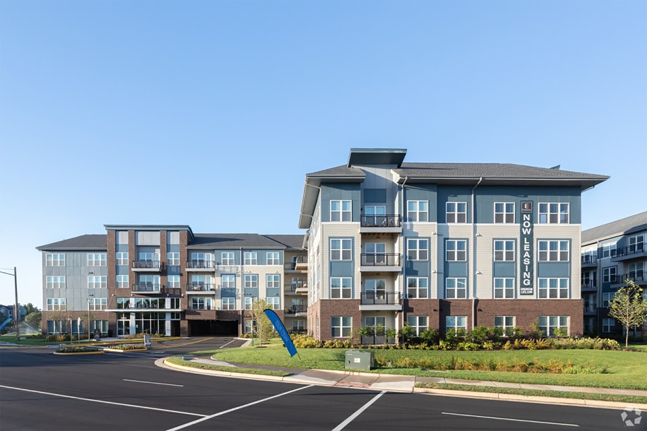 Hines Global Picks Up New HighEnd Apartment Building in Centreville