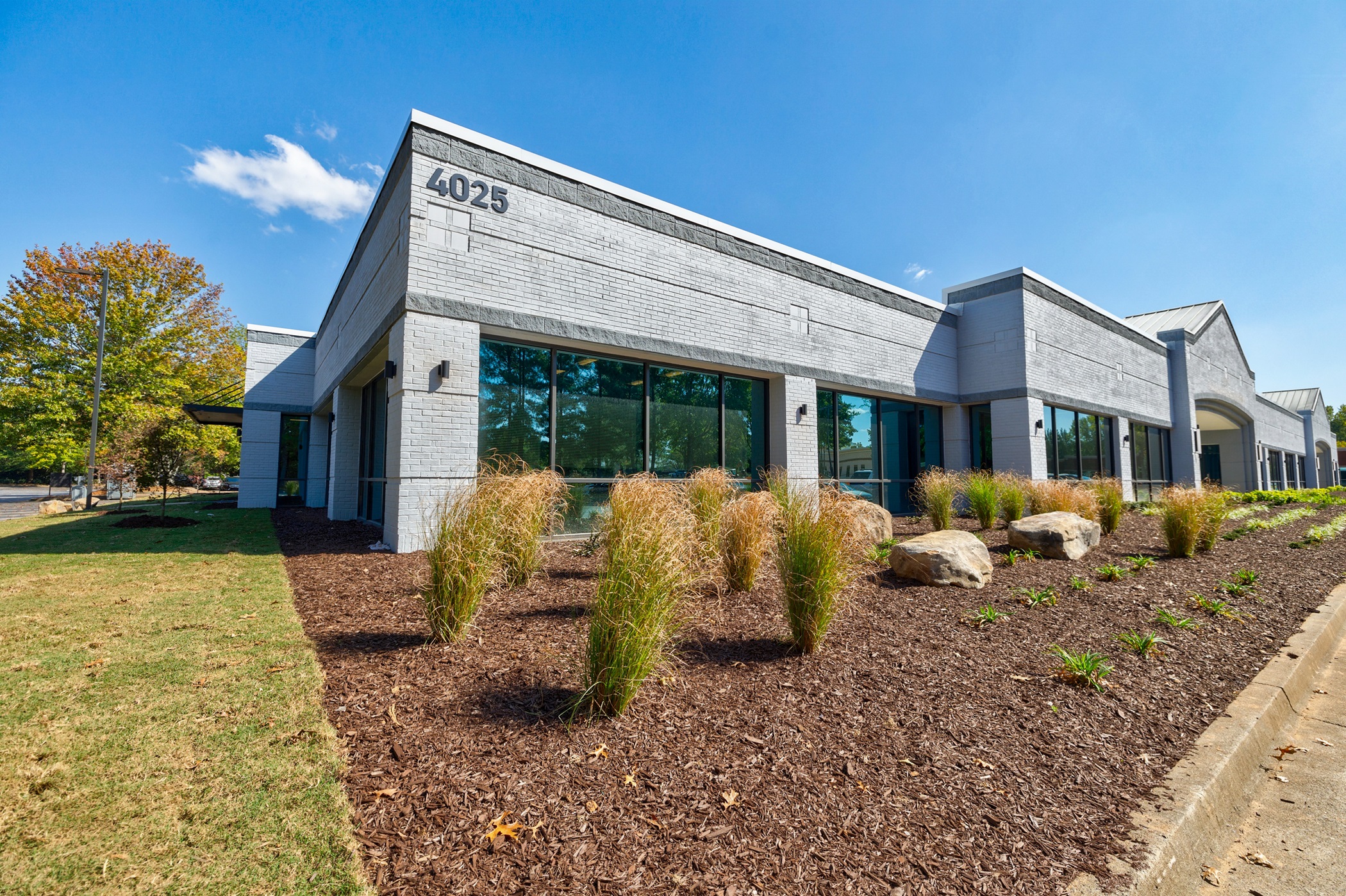 An investor group of physicians and real estate brokers acquired this medical office building near Atlanta, renovated it and fully leased it before selling it last month. (CoStar)
