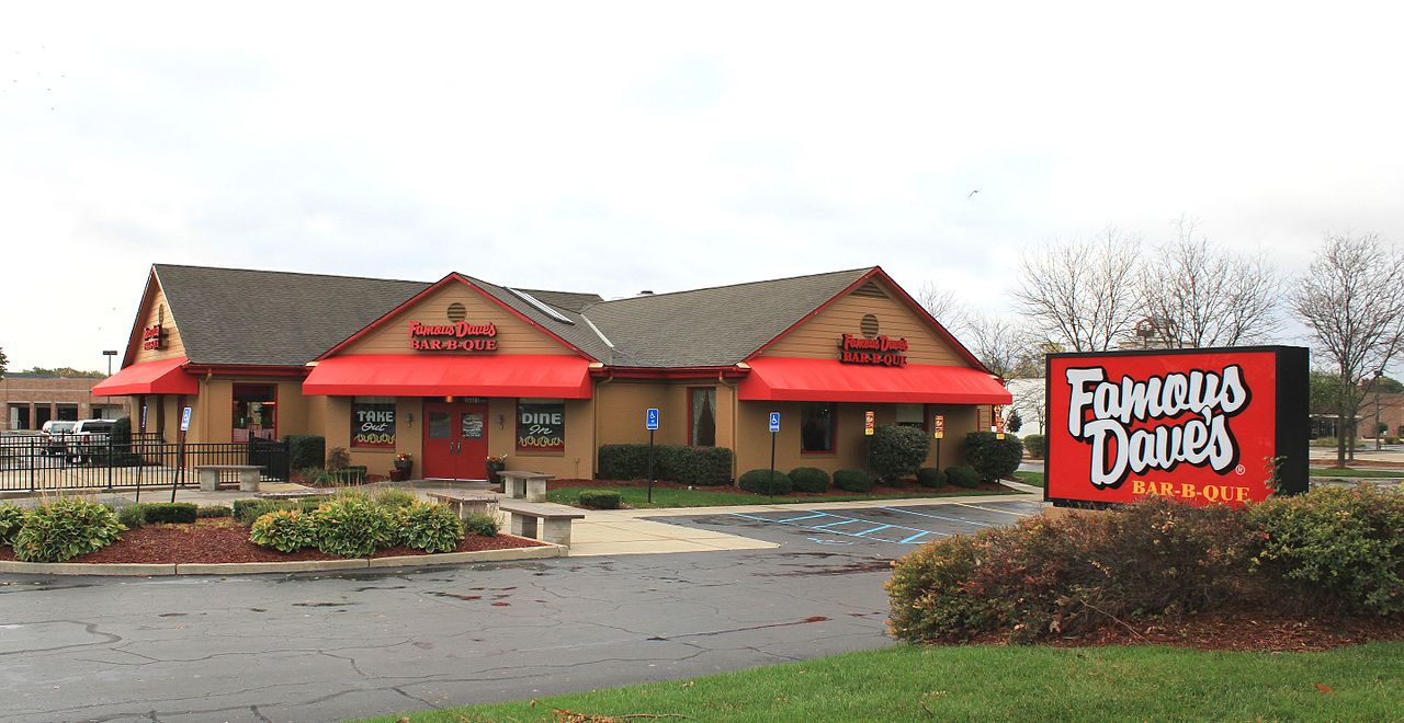 Once At the Brink, Famous Dave's BBQ Chain Takes Steps to Bounce Back