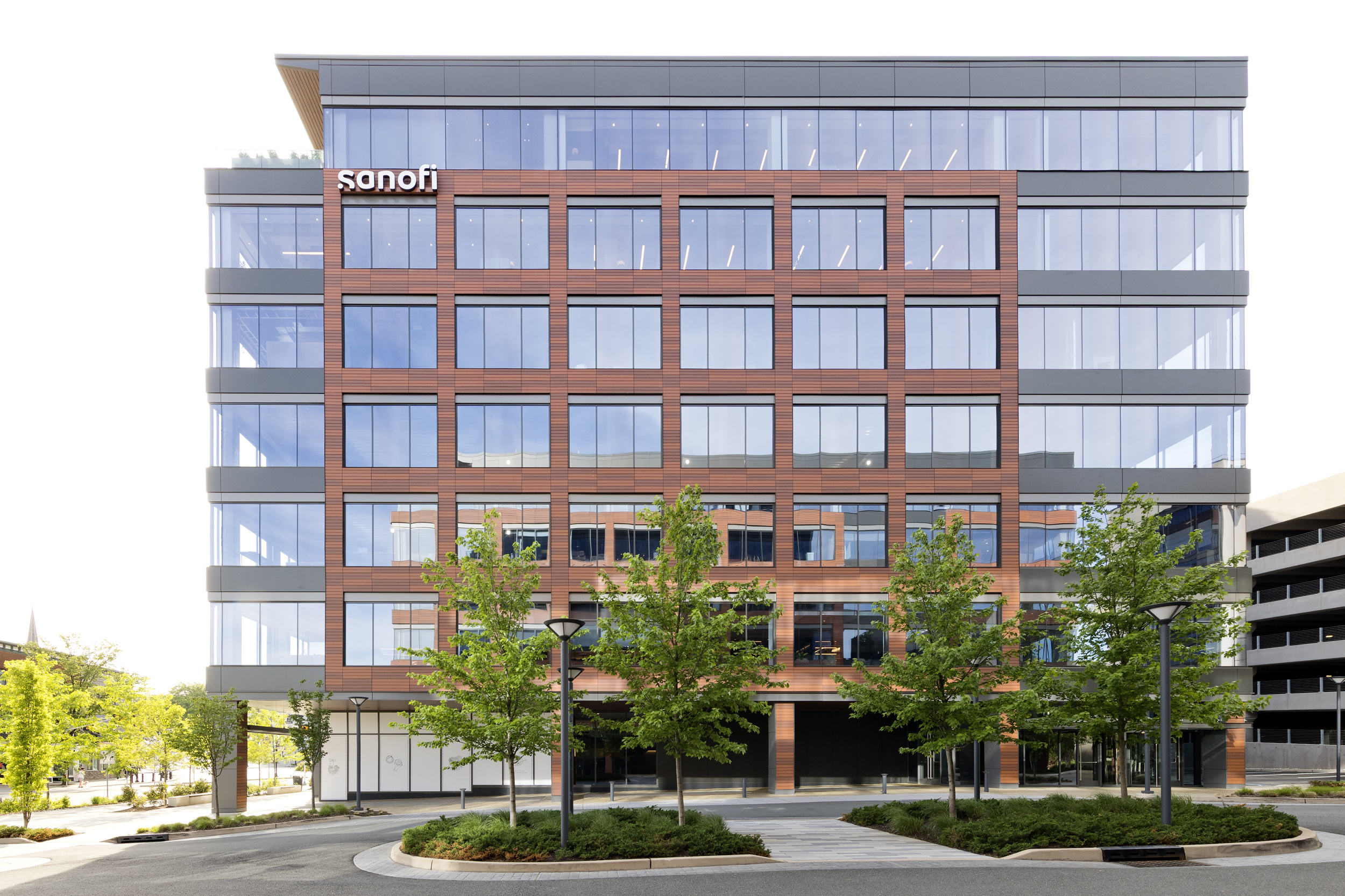 Sanofi has 260,000 square feet of space at its new office space in Morristown, New Jersey. (Gensler)