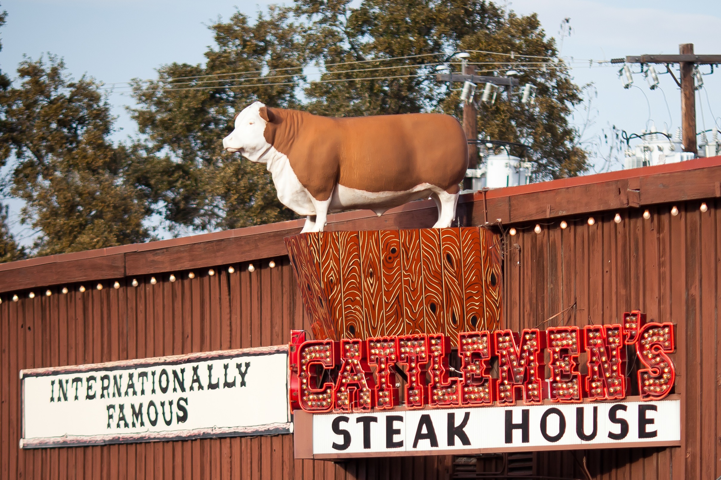 The Cattlemen's Steak House in Fort Worth, Texas, is expected to undergo renovations with plans to add a new private members-only club. (Thomas Hawk/Flickr)