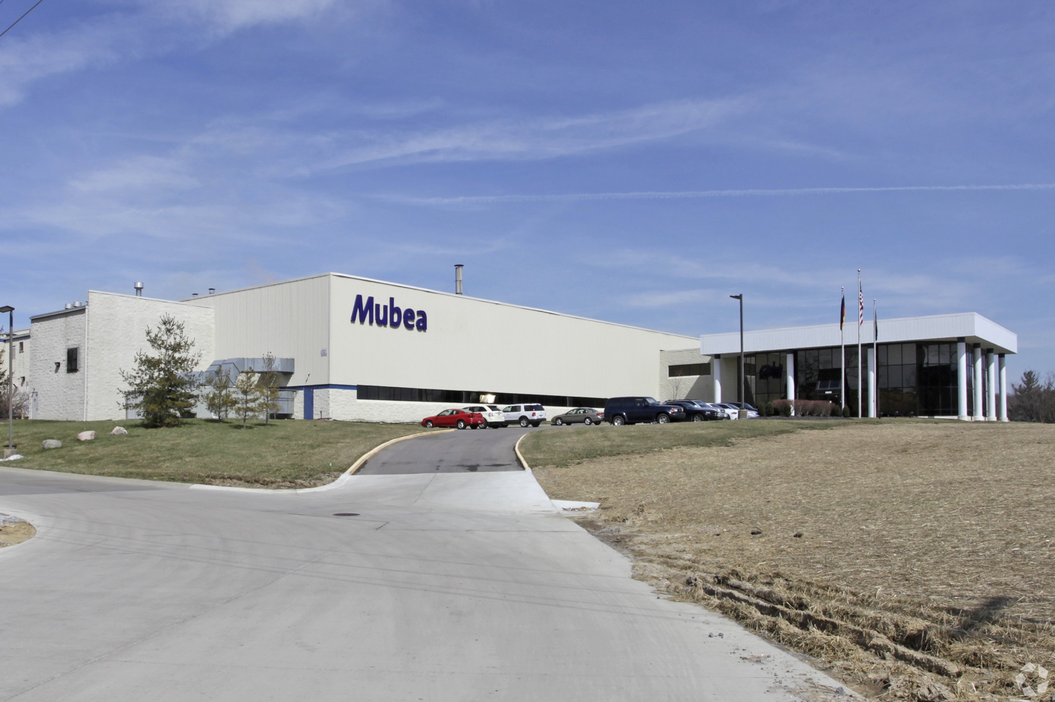 Former Mubea plant at 6800 Industrial Road in Florence, Kentucky. (CoStar)