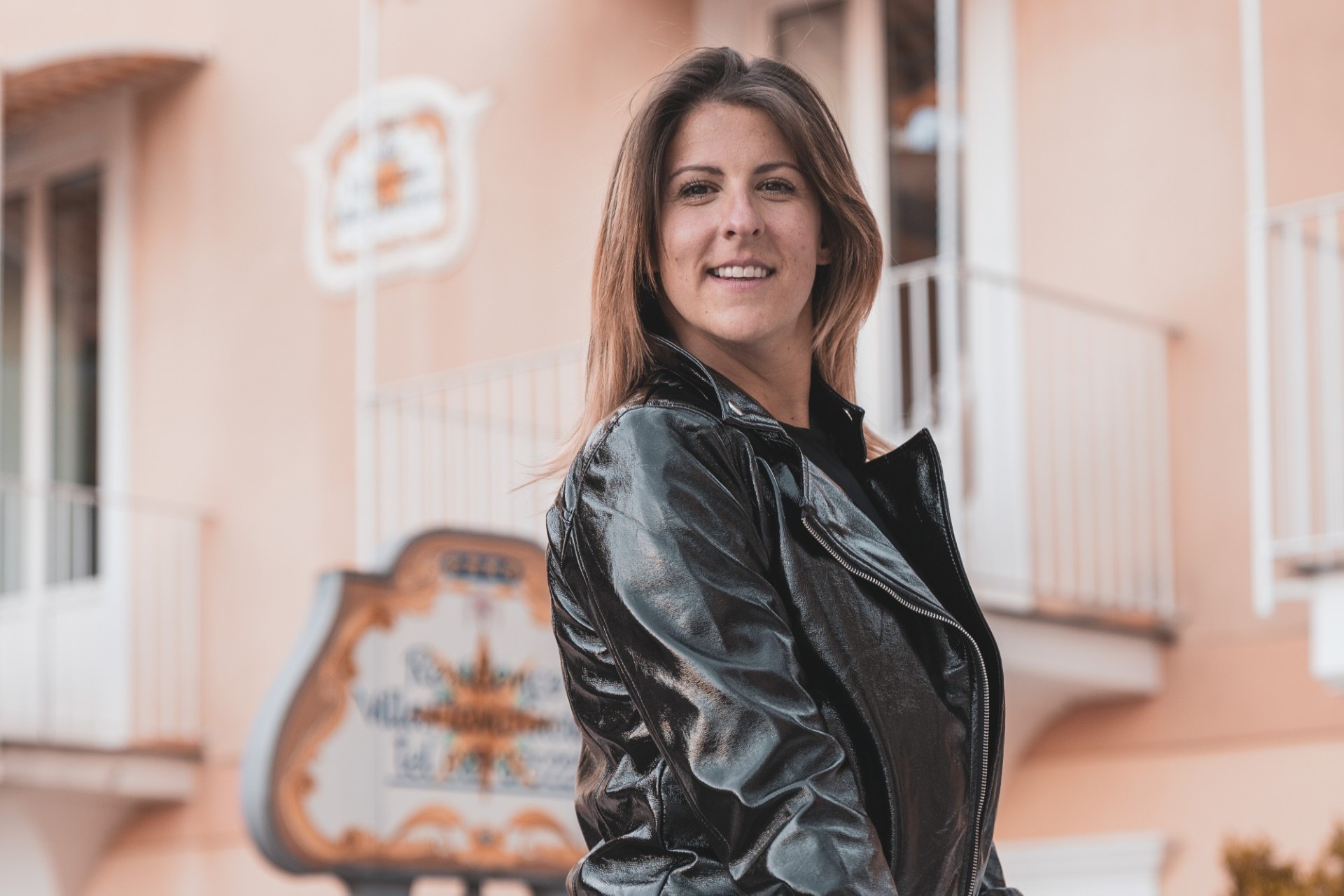 Aviva Sonenreich, managing broker of Warehouse Hotline, has more than 45,000 followers on Instagram and 1 million on TikTok. (Aviva Sonenreich)