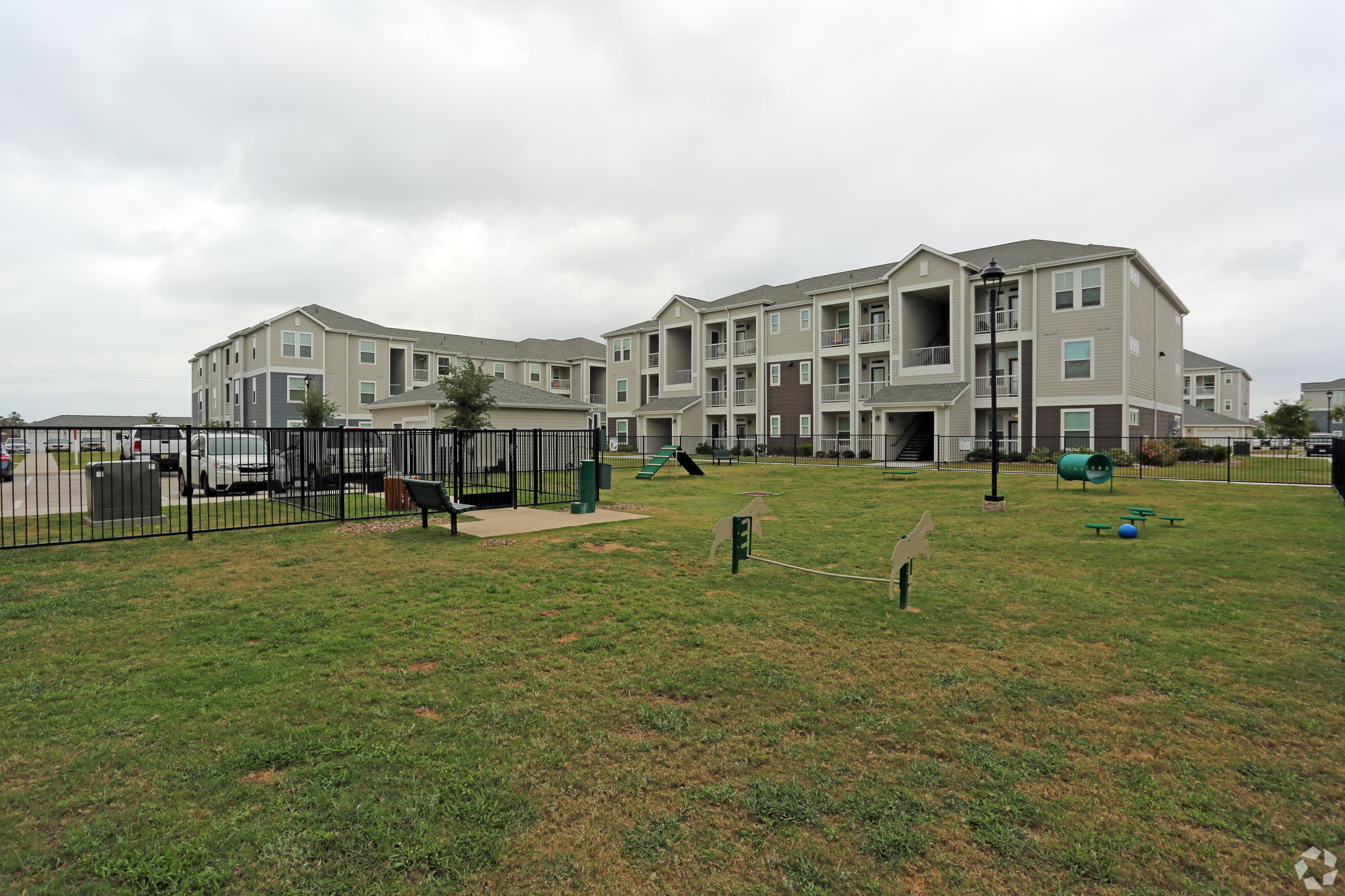 The Retreat in Corpus Christi, Texas has been sold to an undisclosed buyer. (CoStar)
