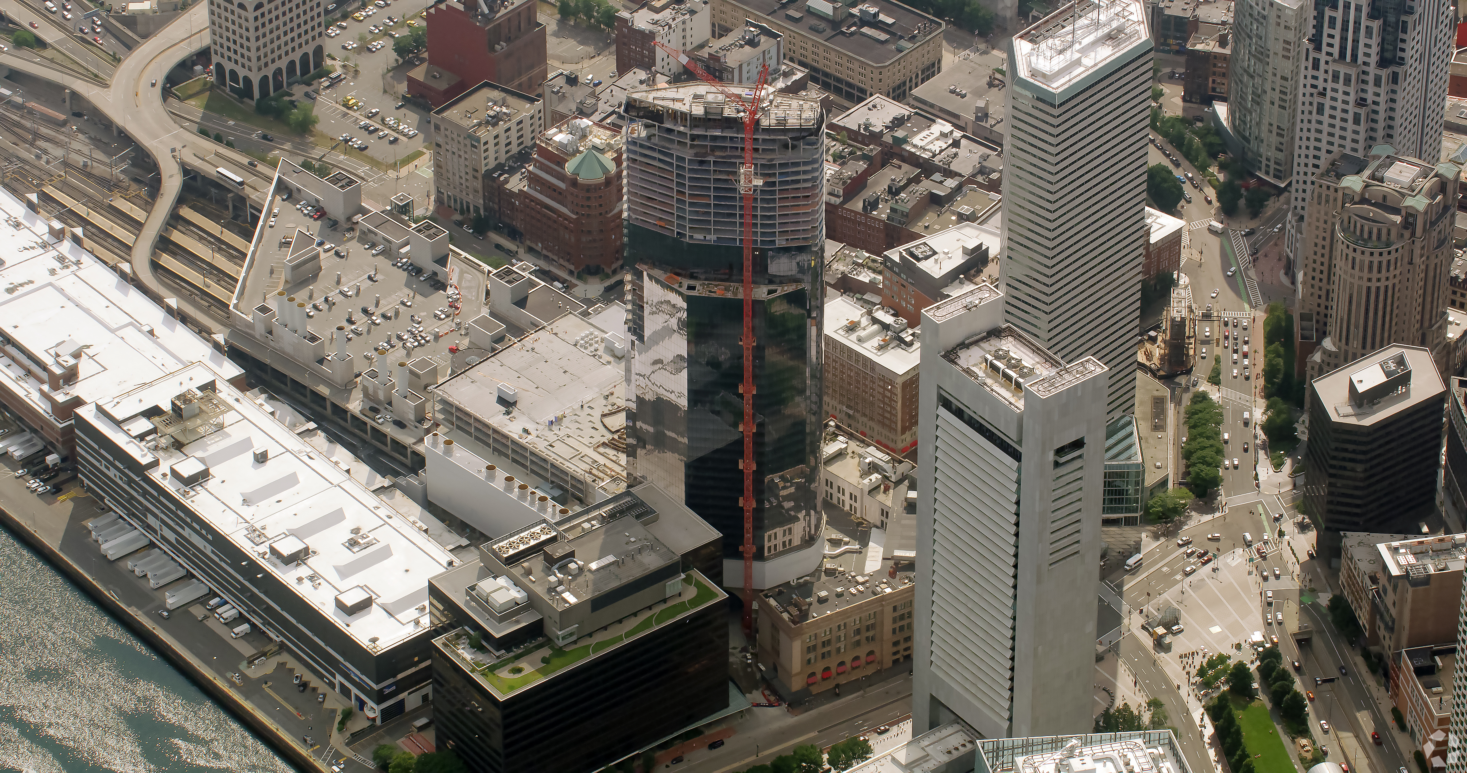 The South Station Tower development in downtown Boston will include more than 700,000 square feet of office space once completed in late 2025. (CoStar) 
