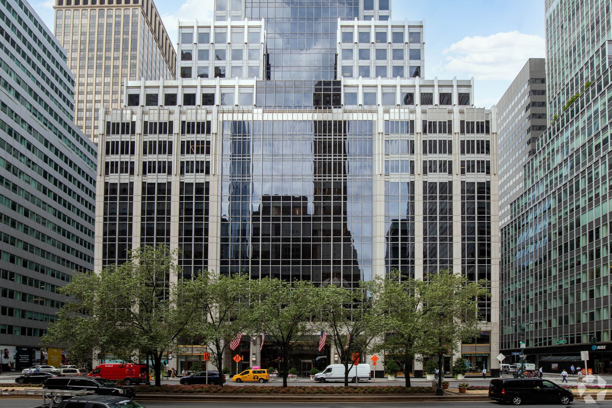 CoStar | # 1 Commercial Real Estate Information Company