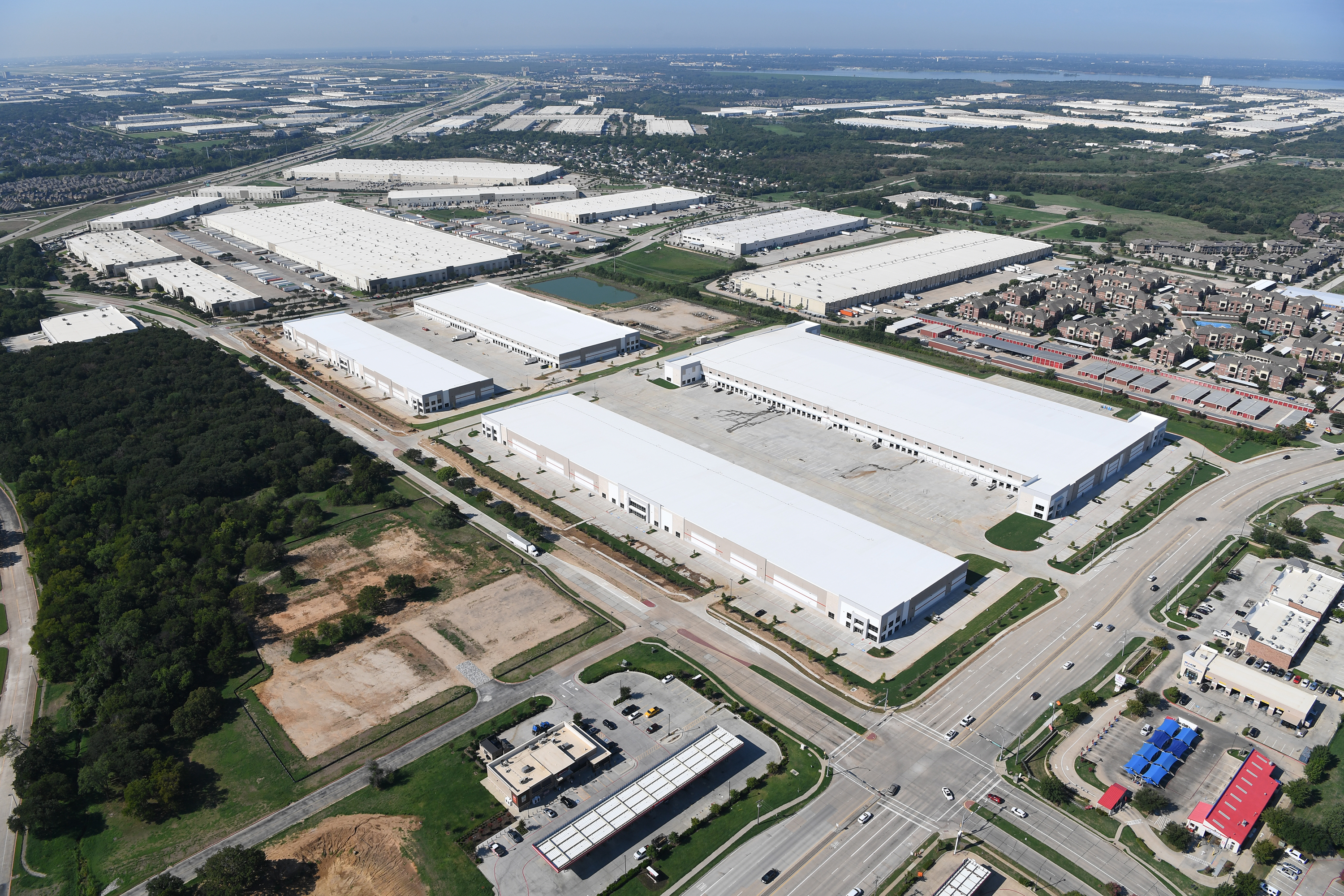 An aerial view of the industrial park that sold to a new ownership group. (CenterPoint Properties)