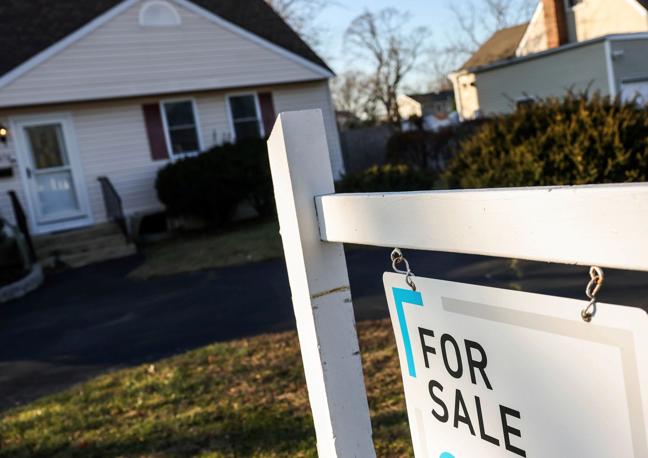 Mortgage rates climbed for the second week in a row, according to Freddie Mac data released Thursday. (Getty Images)