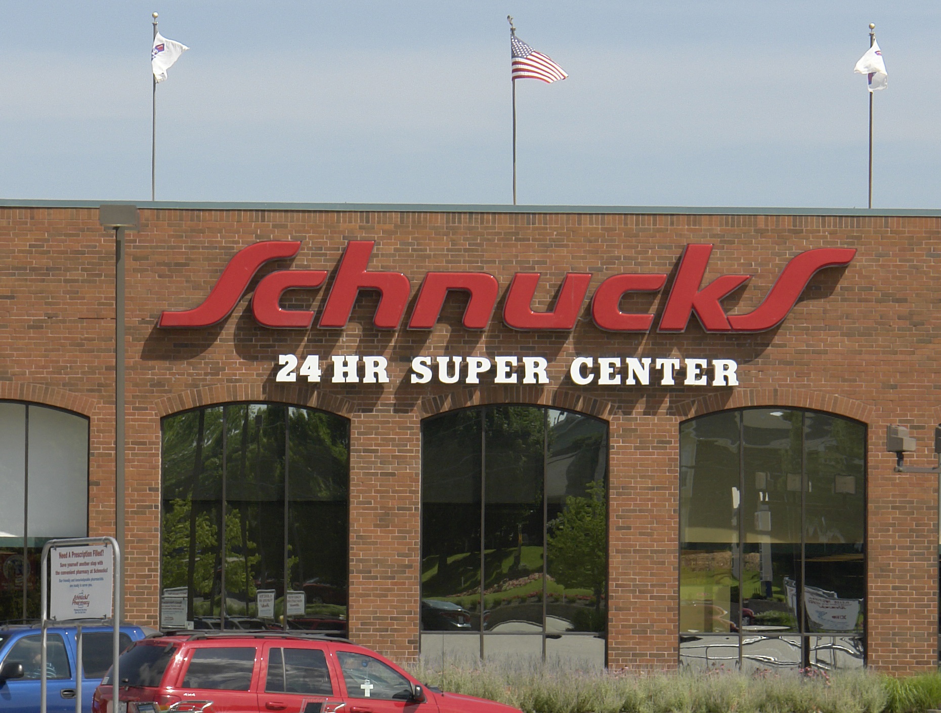 CVS Buys Pharmacy Operation From Major Midwestern Grocery Chain