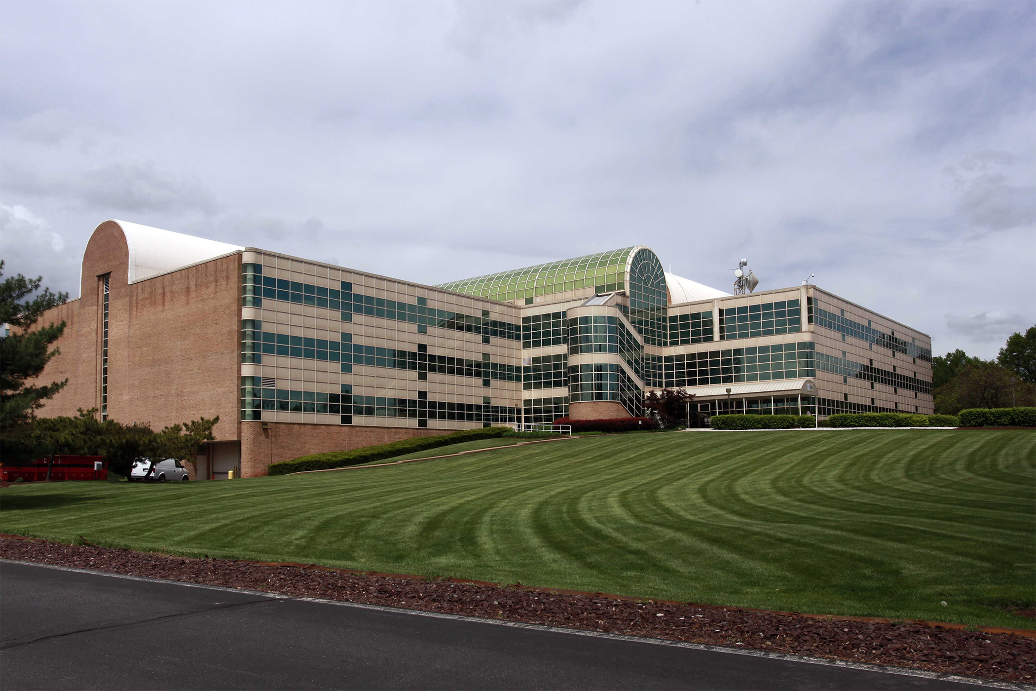 IStar Puts 19 MillionSquareFoot NetLease Portfolio in Play