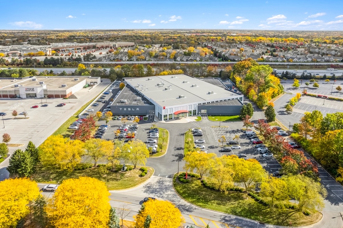 Automotive Properties has agreed to a deal to buy this Tesla location in the suburbs of Columbus, Ohio. (CoStar)