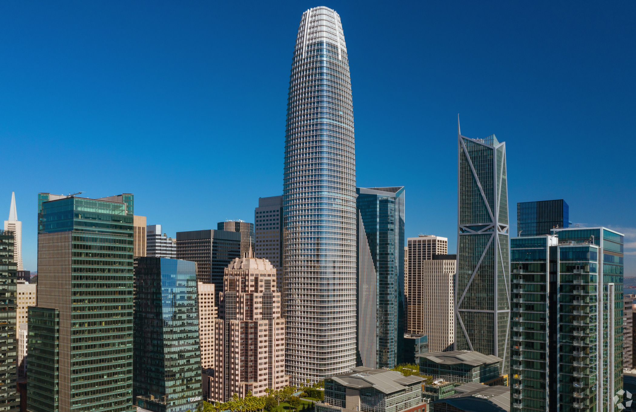 Salesforce has listed about 125,000 square feet of its total footprint in the Salesforce Tower in downtown San Francisco for sublease. (CoStar) 