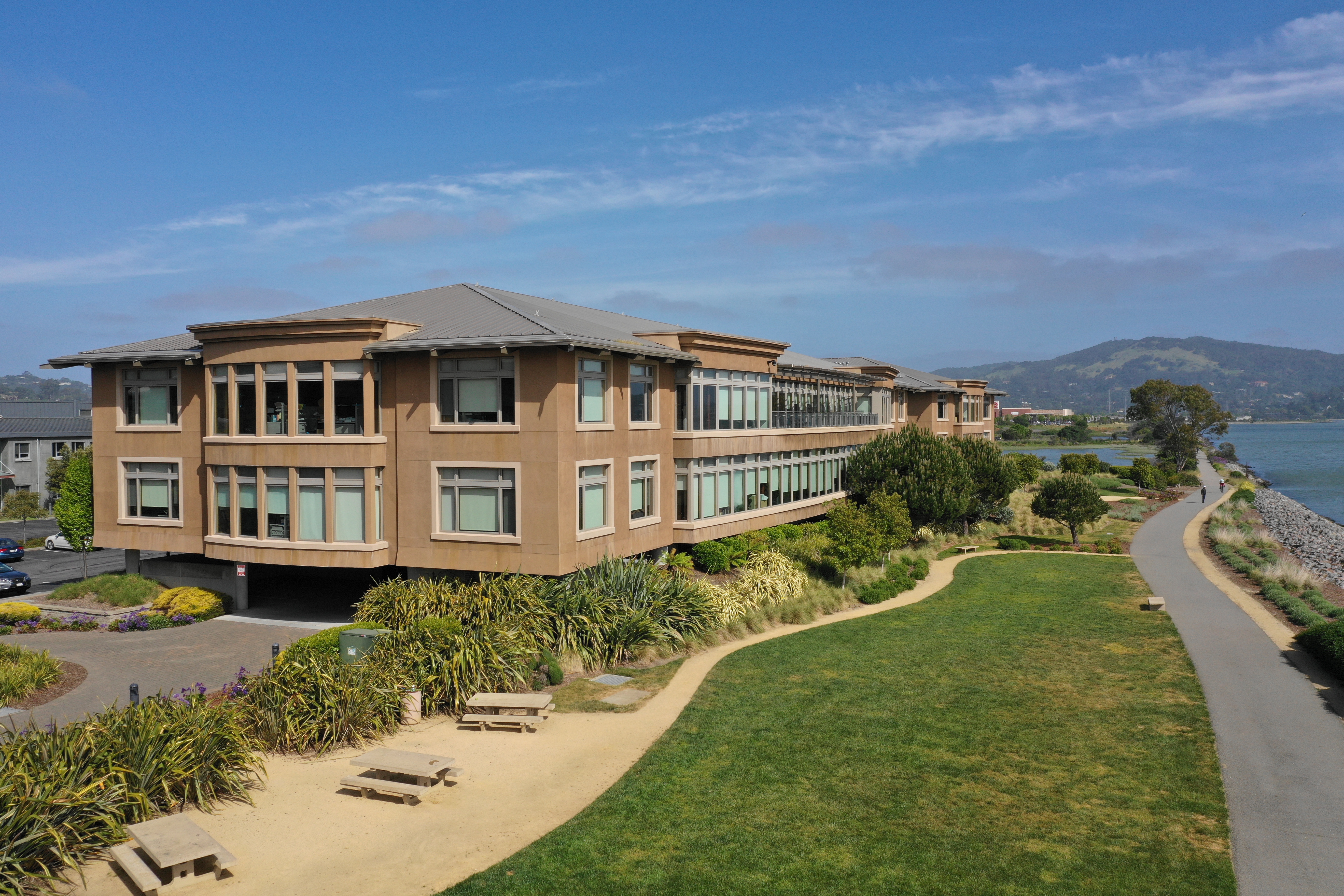 The three-story office building at 2370 Kerner Blvd. in San Rafael is steps from a bayfront exercise path. (CoStar) 