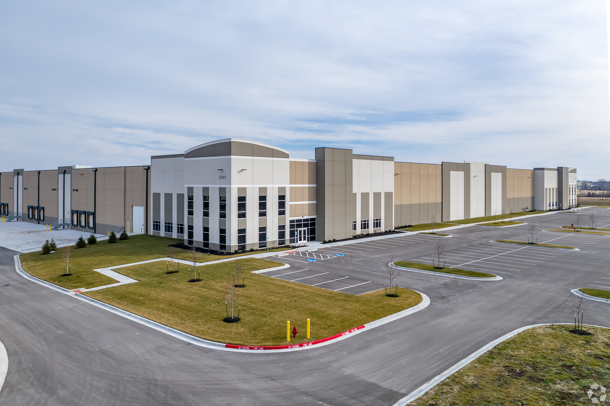 Ares U.S. Real Estate Fund X helped recapitalize a three-property logistics portfolio in Kansas City, Kansas, leased to PepsiCo. (CoStar)