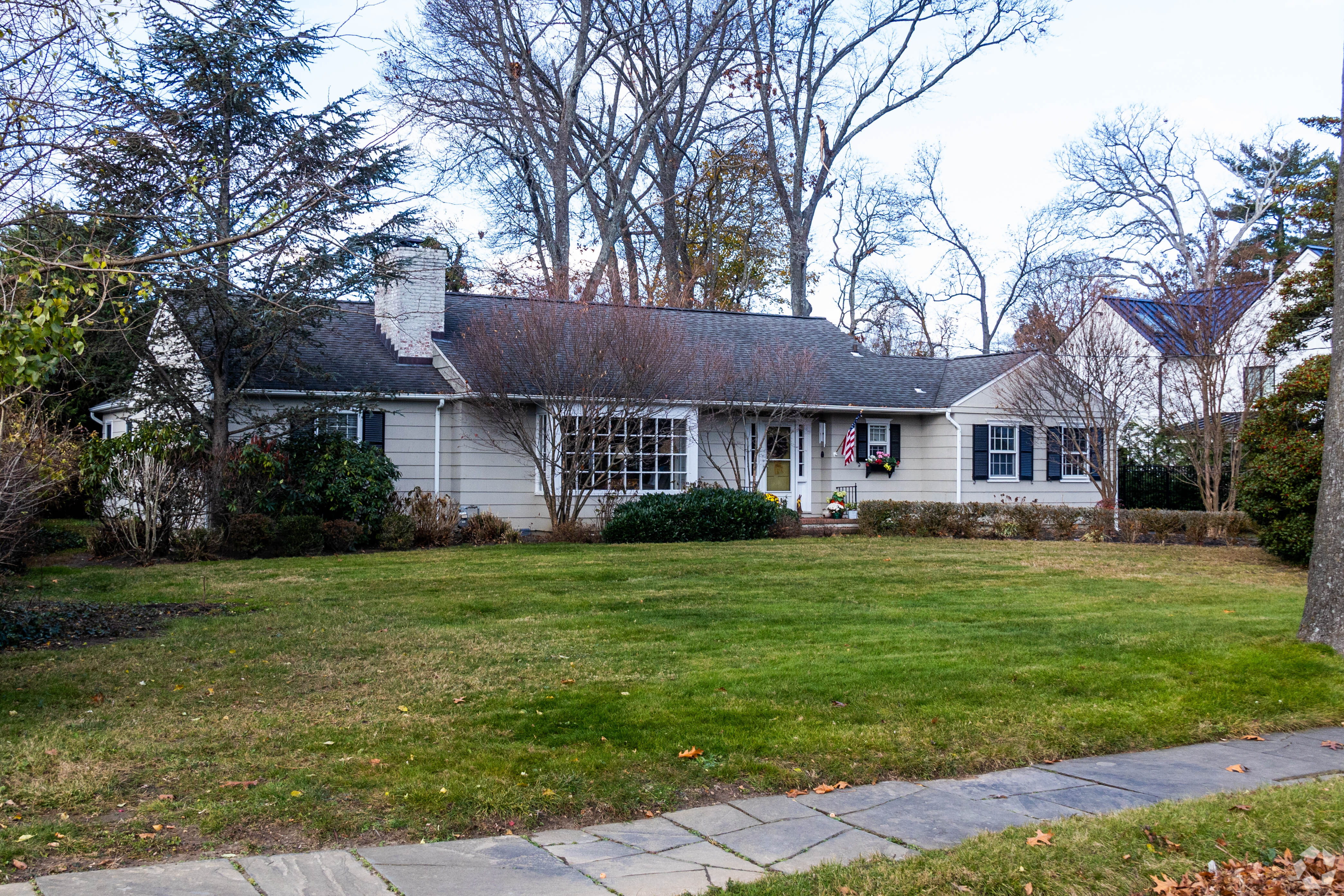 A home in the West End neighborhood of Long Branch, a city in Monmouth County, New Jersey. (CoStar)