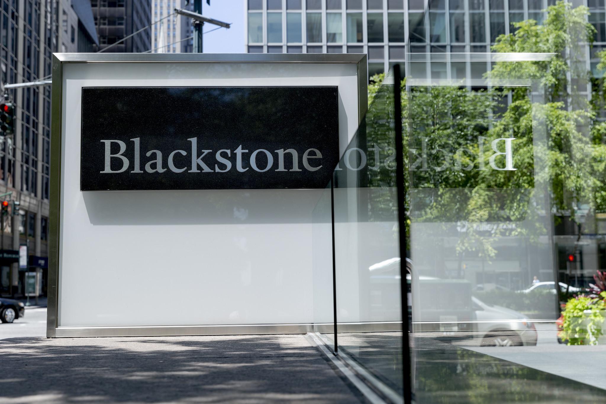 Blackstone Raises 30.4 Billion for ‘Largest Ever’ Real Estate Drawdown