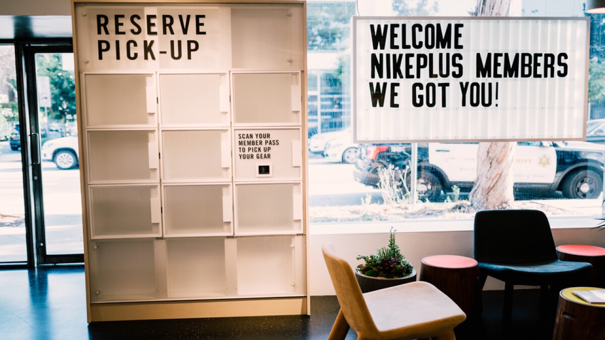 Digital pick up lockers at Nike by Melrose in Los Angeles allow customers to grab pre-ordered merchandise. (Photo: Business Wire)