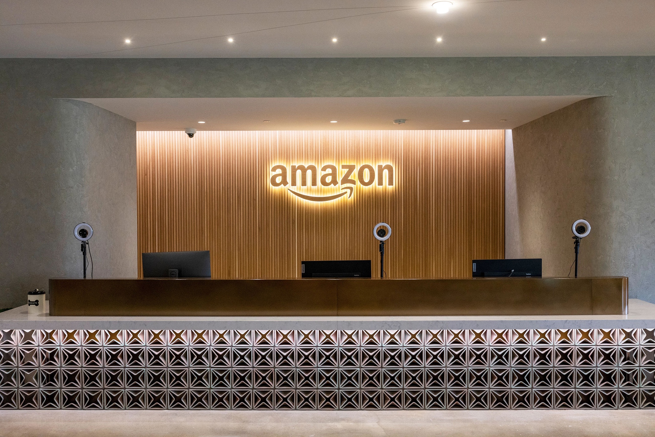 First Glimpse: Amazon Opens Its East Coast Headquarters in Northern First Glimpse: Amazon Opens Its East Coast Headquarters in Northern