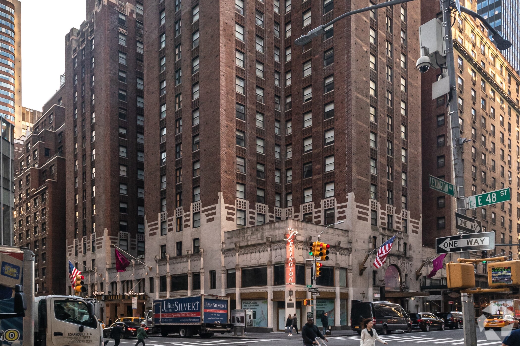 New York’s Lexington Hotel, Where Joe DiMaggio and Marilyn Monroe Once