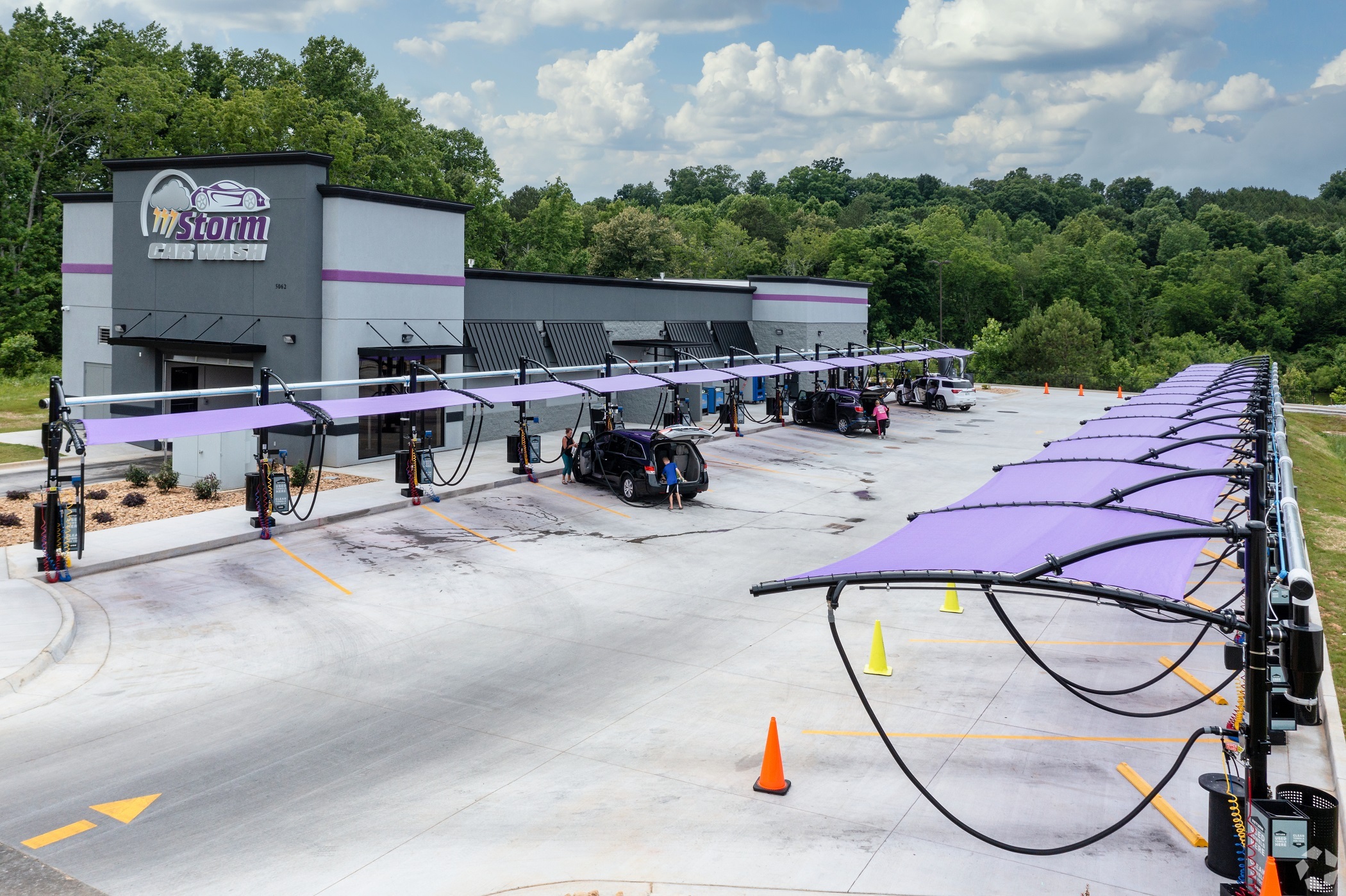 Three Tennessee Car Washes Sell for 22 Million to Investment Fund