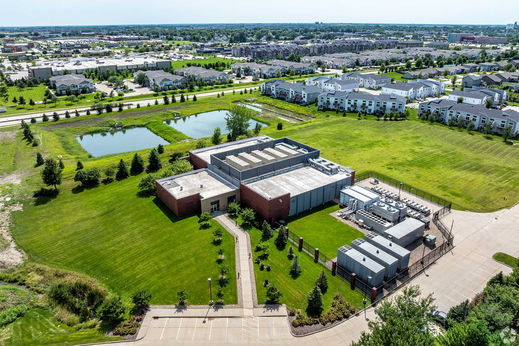US Signal lines up $525 million for data centers in smaller markets