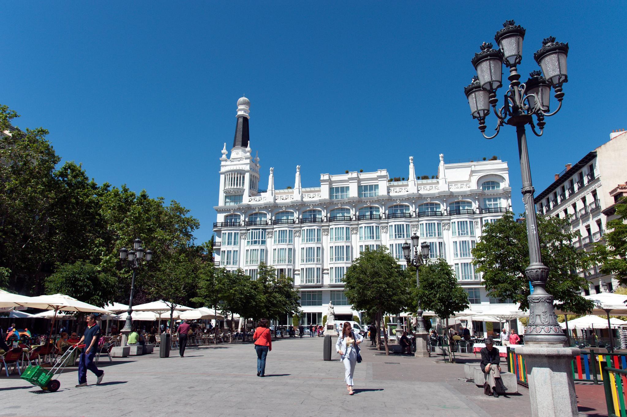 Image of Plaza Santa Ana in Madrid, Spain. (Getty Images)