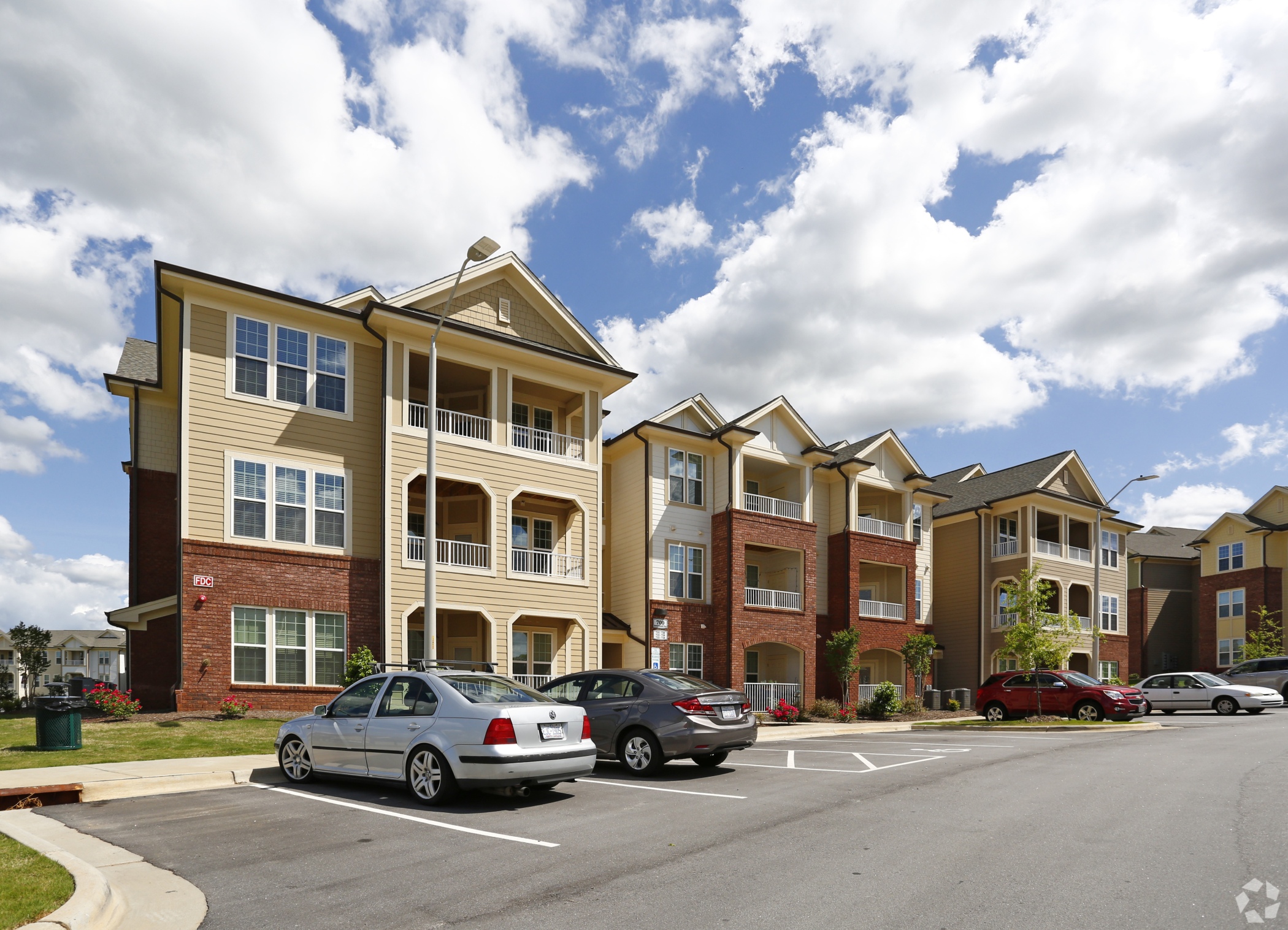 Blackstone Group Snags Apartment Complex in Raleigh, North Carolina